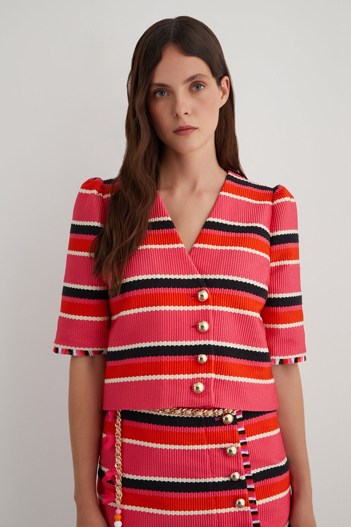 Kol Ucu Püskül Detaylı Düğmeli Ceket