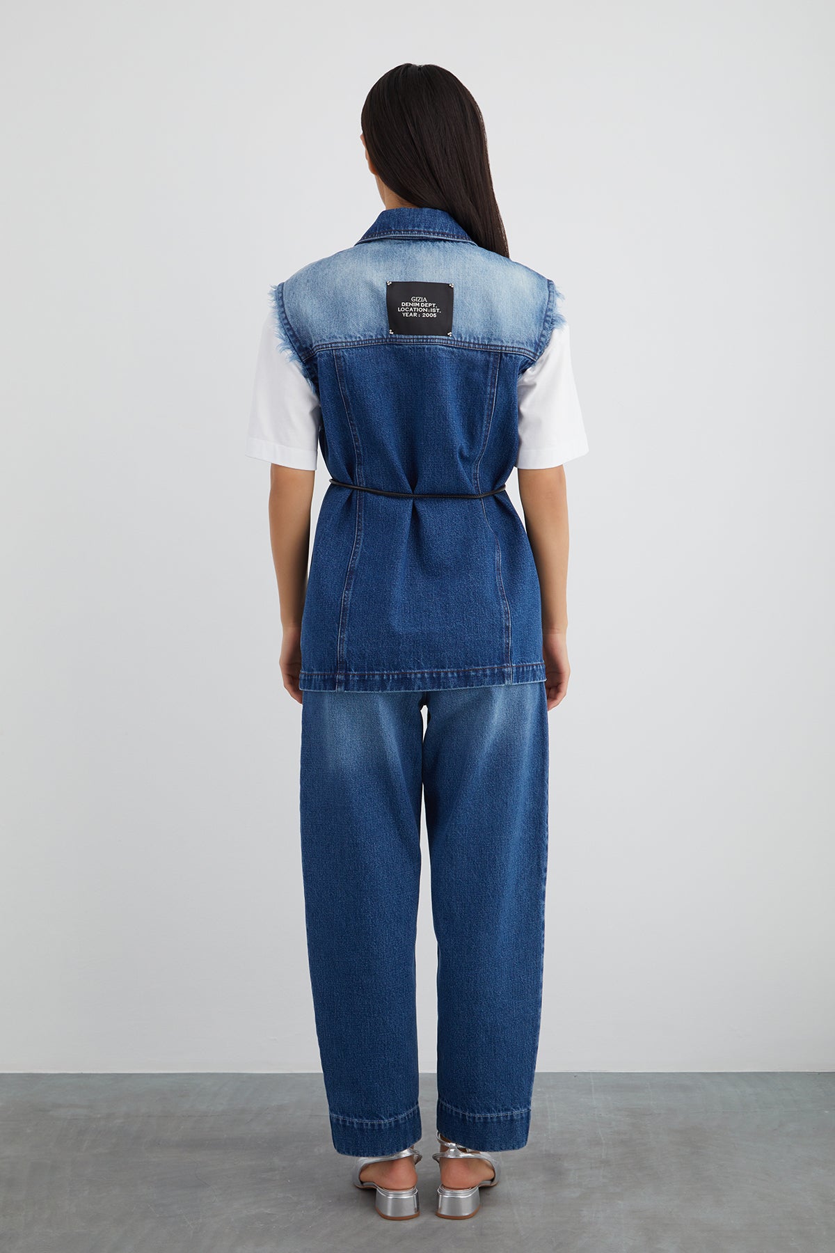 Arka Beden Etiket Detaylı Beli Kordon Bağcıklı Jean Yelek