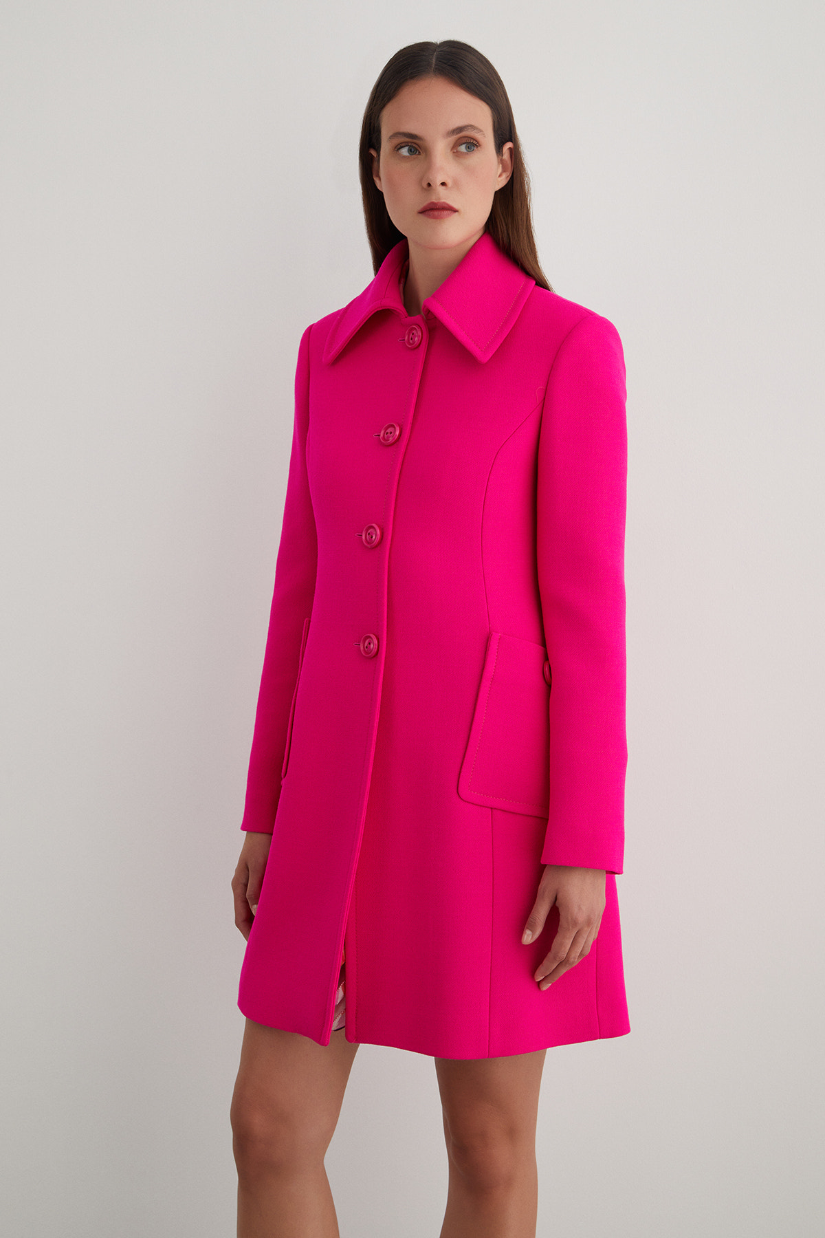 Gömlek Yaka Yırtmaçlı Kaban