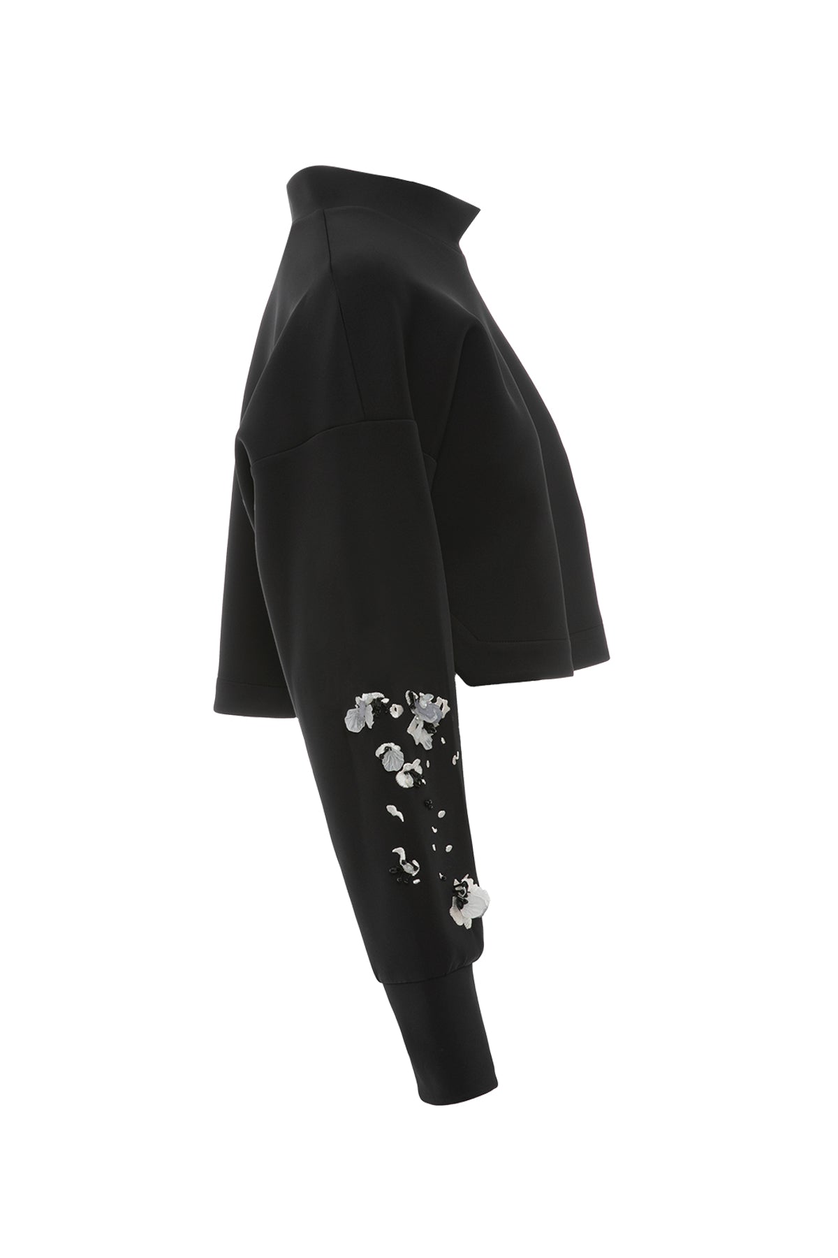 Pencereli Manşet Detaylı Kolu İşlemeli Dik Yaka Kısa Bluz