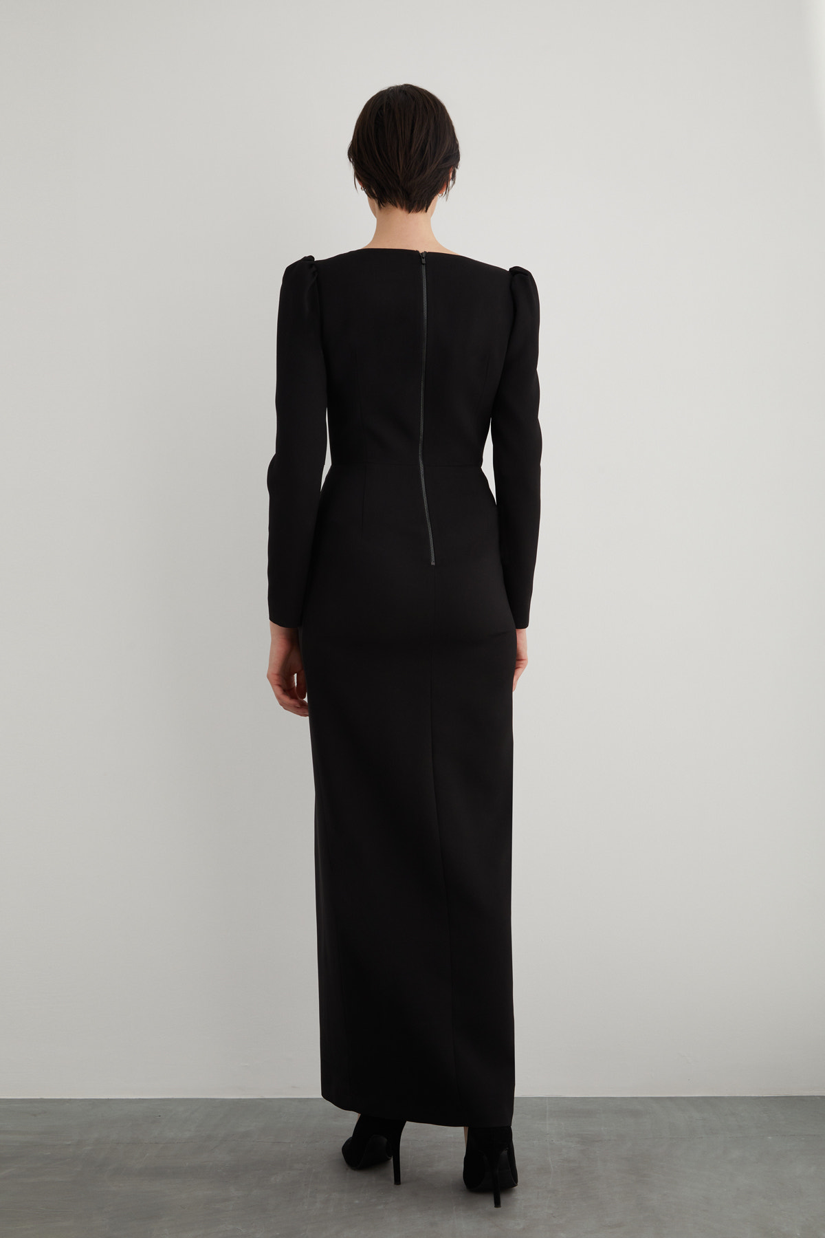 İşleme Detaylı Kol Üstü Büzgülü Uzun Abiye Elbise