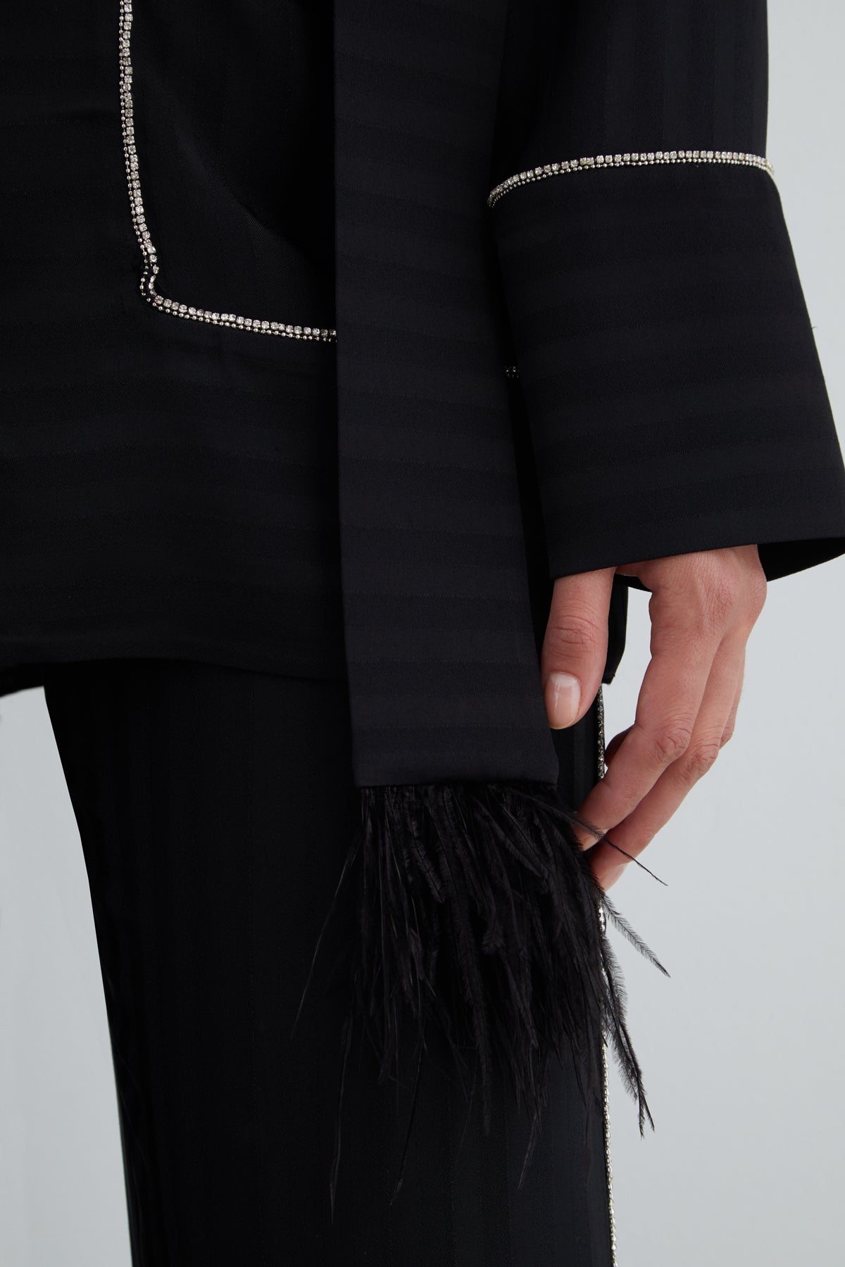 Şerit Detaylı Çıtçıt Kapama Gömlek