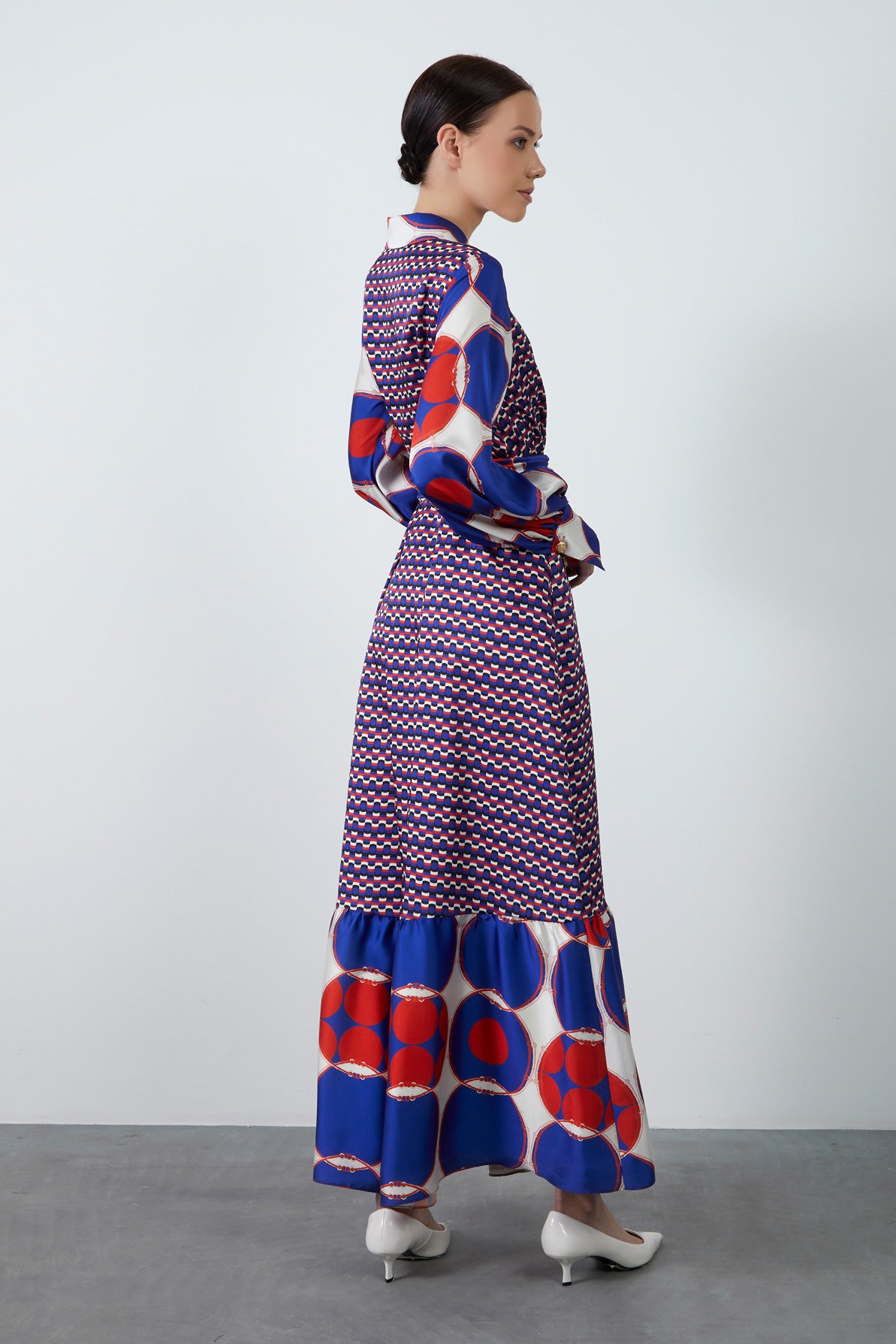 Beli Sabit Kuşaklı Gizli Kapama Uzun Desenli Elbise