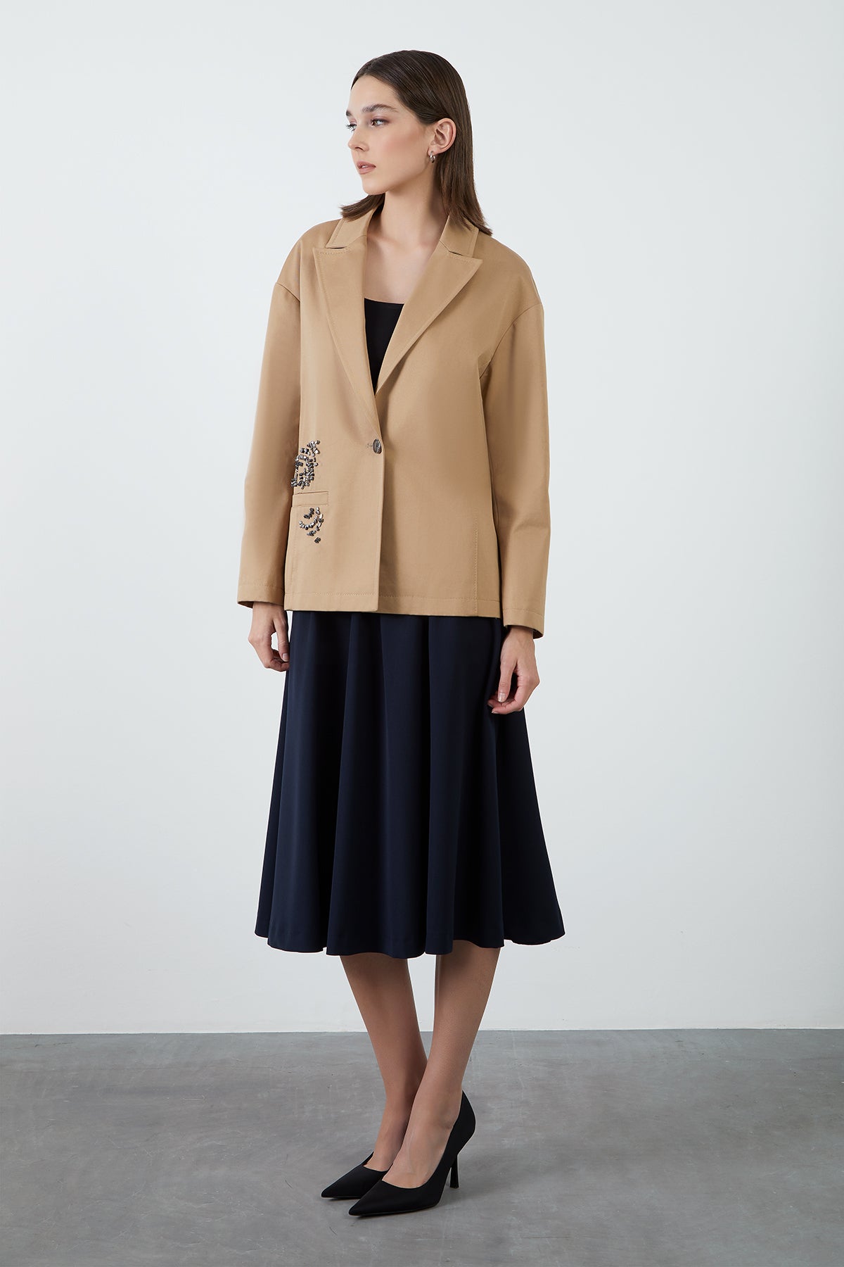 İşleme Detaylı Blazer Ceket