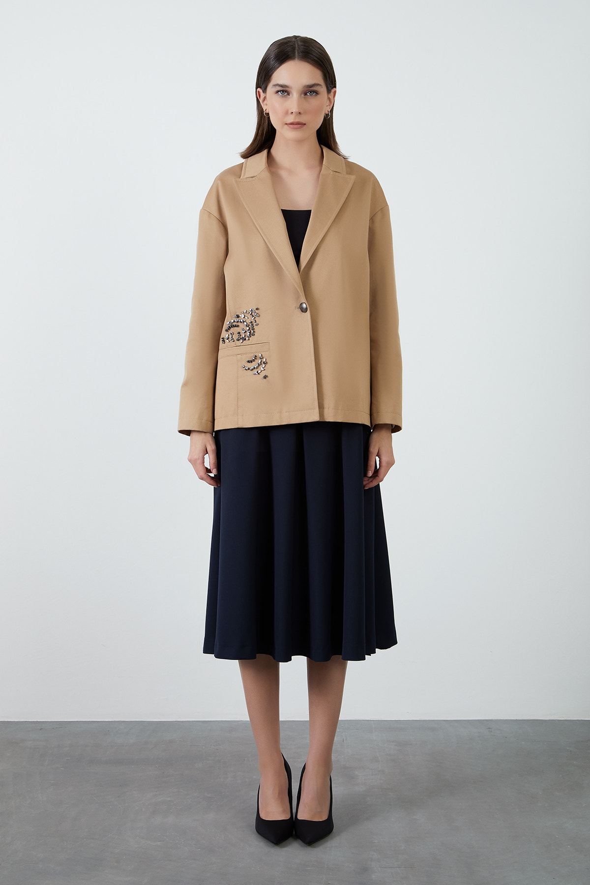 İşleme Detaylı Blazer Ceket