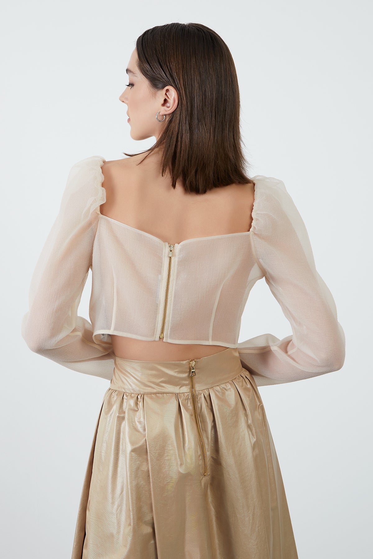 İşleme Detaylı Tül Bluz