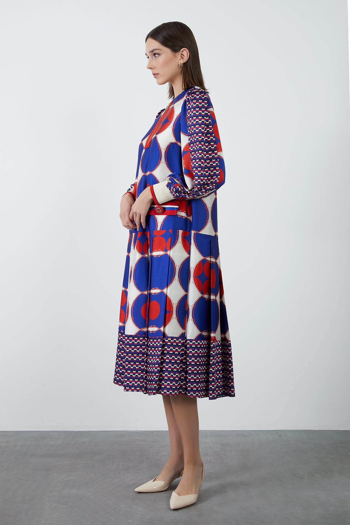 Önü Fermuar Detaylı Desenli Midi Elbise