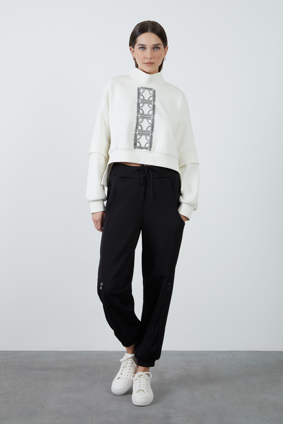 Kup Detaylı Jogger Eşofman