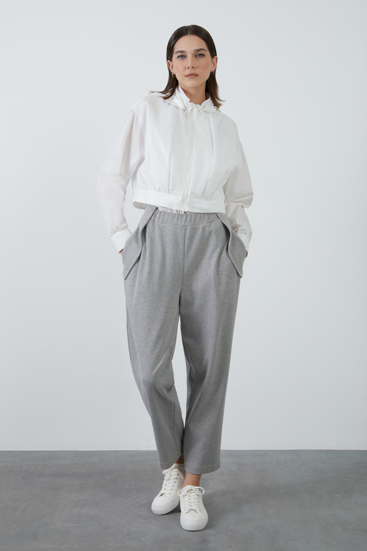 Kontrast Renk Dikişli Eşofman