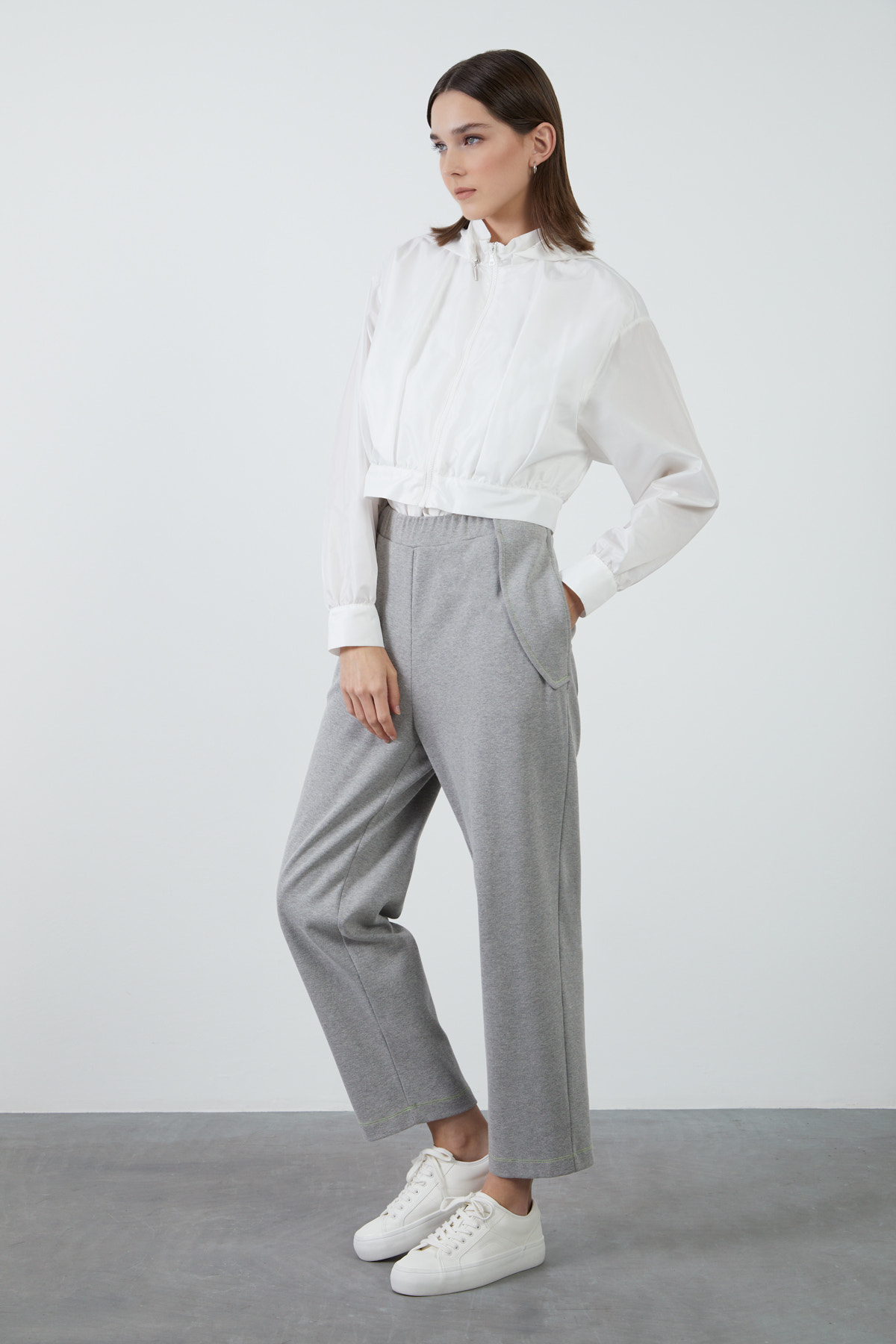 Kontrast Renk Dikişli Eşofman