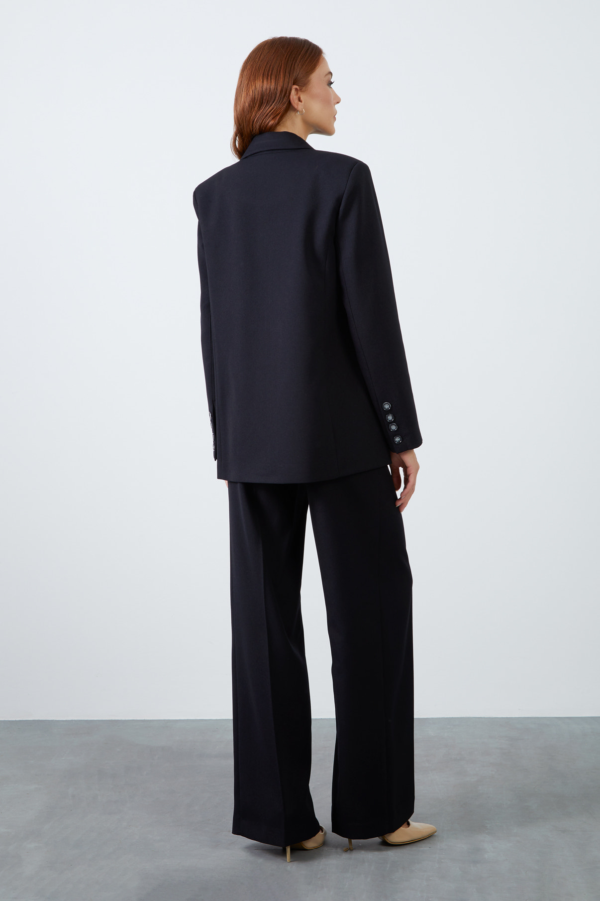 Yüksek Bel Bol Paça Pantolonlu Kadın Takım