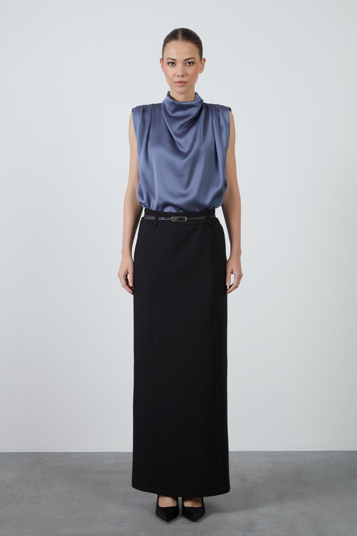 Arkadan Yırtmaçlı Maxi Viskon Etek