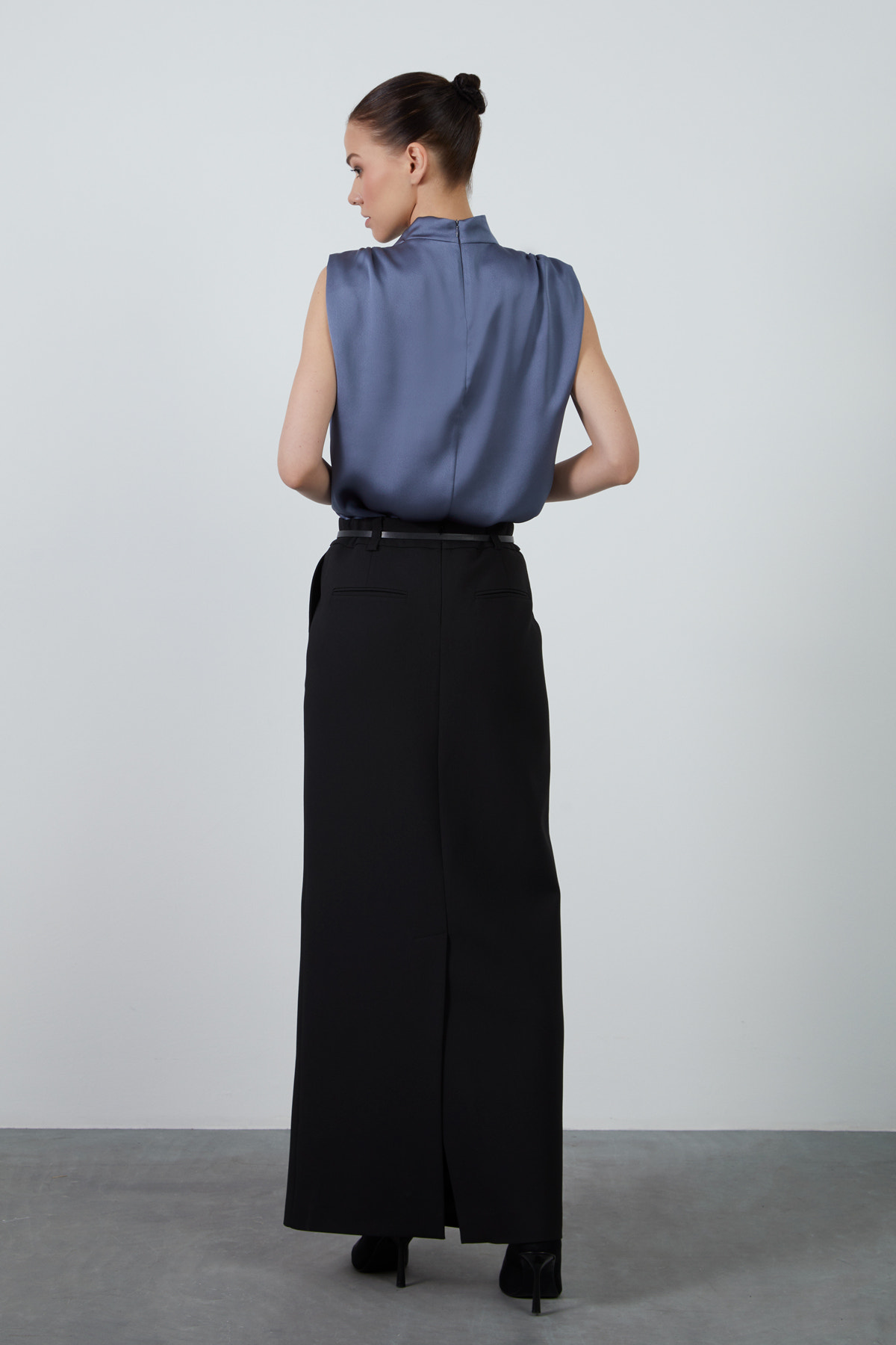 Arkadan Yırtmaçlı Maxi Viskon Etek