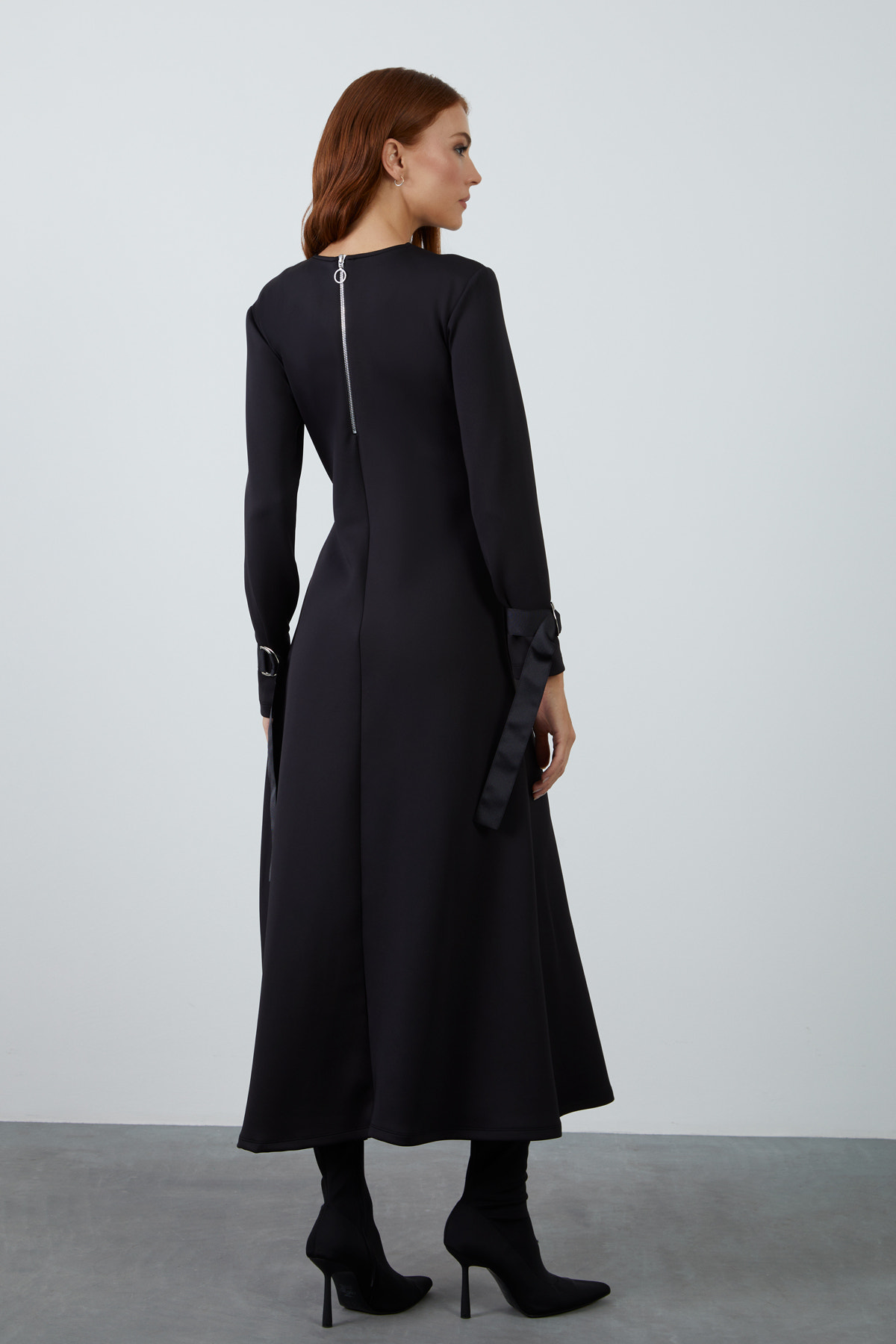 Grogren Şeritli D Toka Aksesuarlı Midi Boy Spor Elbise