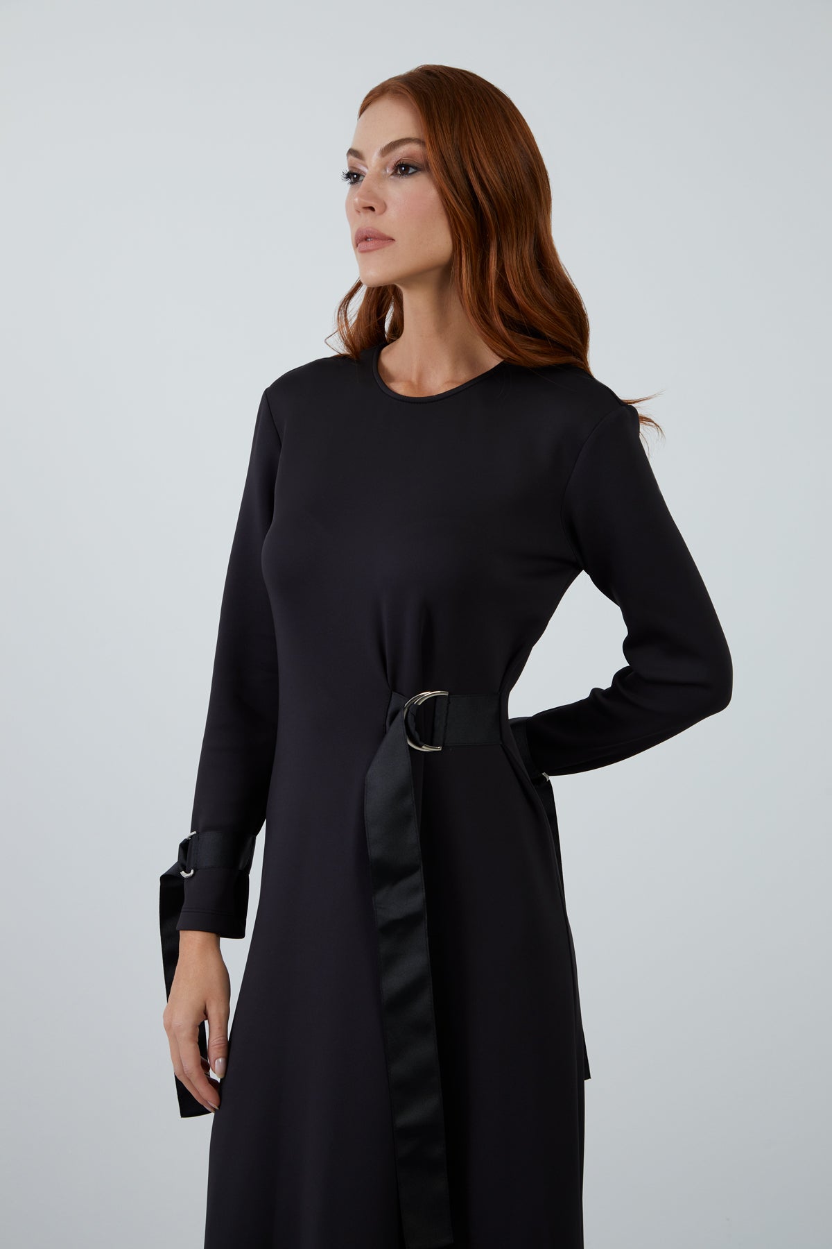 Grogren Şeritli D Toka Aksesuarlı Midi Boy Spor Elbise