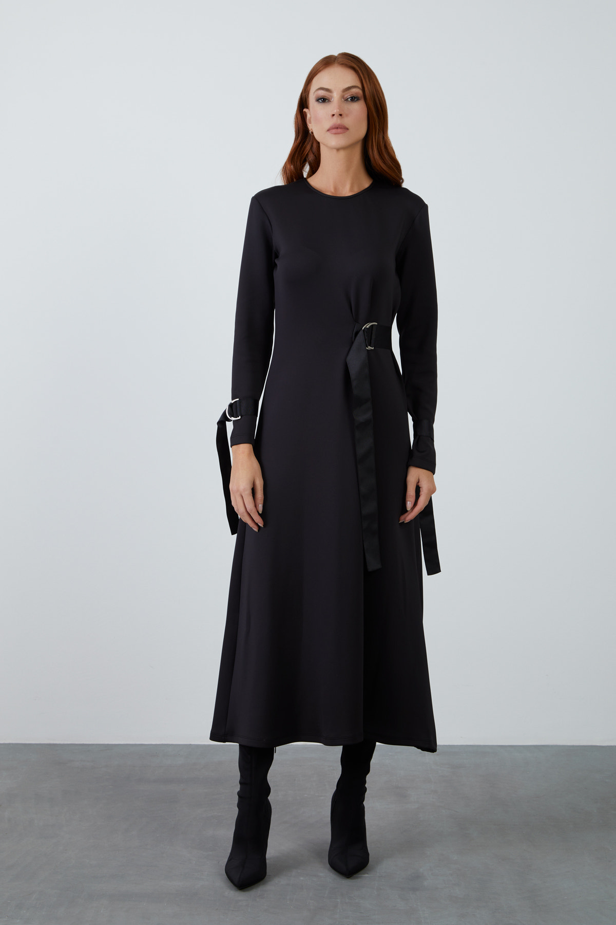 Grogren Şeritli D Toka Aksesuarlı Midi Boy Spor Elbise