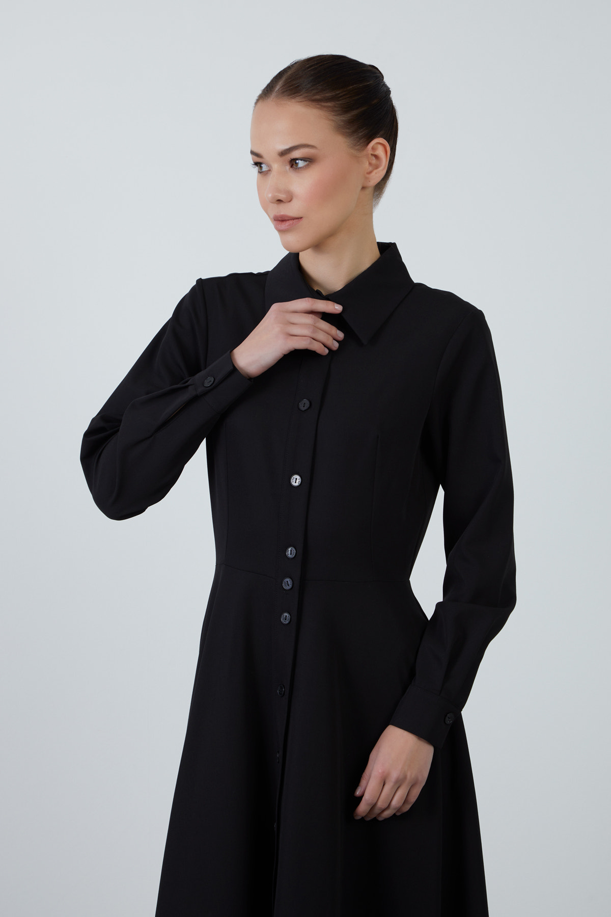 Dik Yaka Midi Boy Kloş Etekli Uzun Kollu Gömlek Elbise