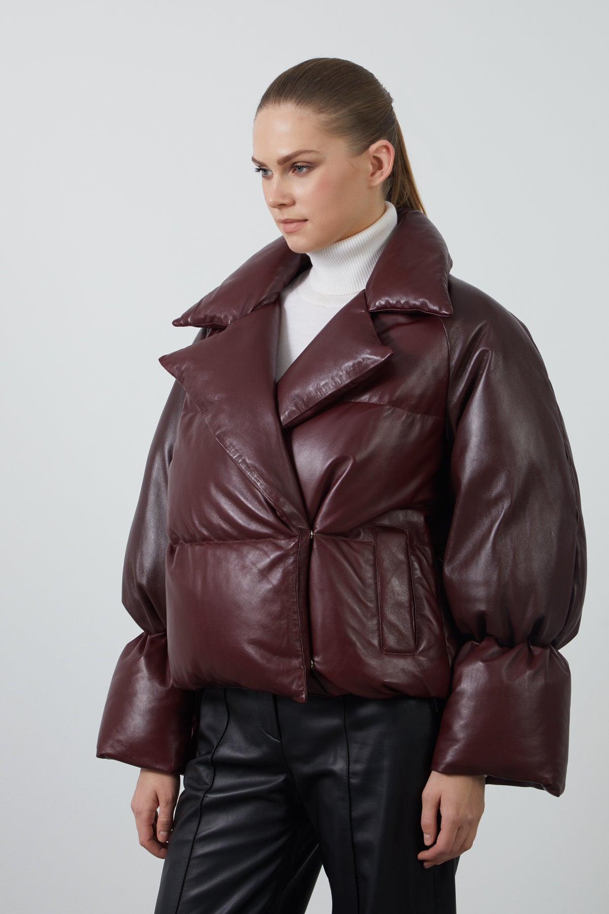 Kaz Tüyü Kısa Mont