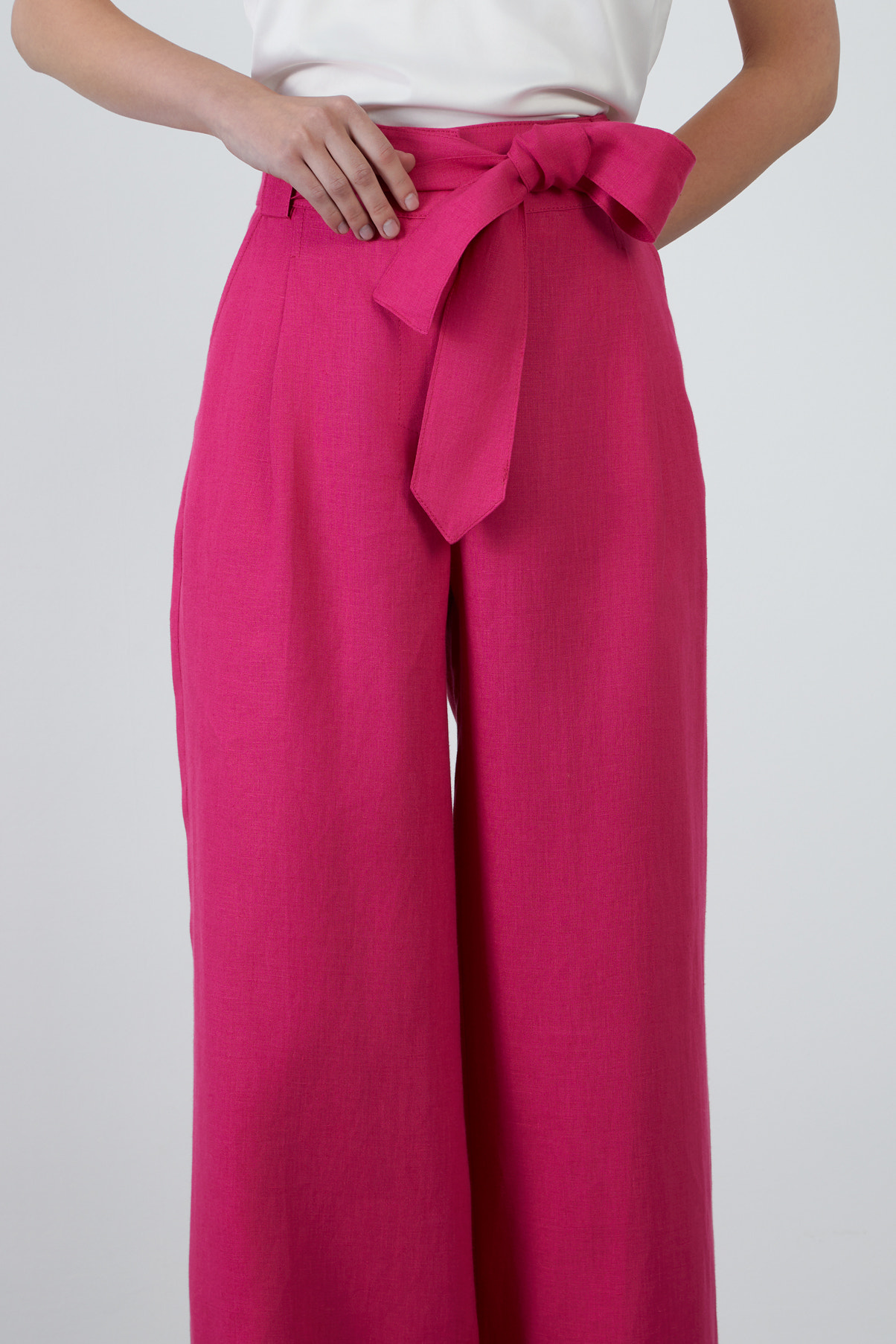 Seyyar Kuşaklı Bol Paça Keten Pantolon