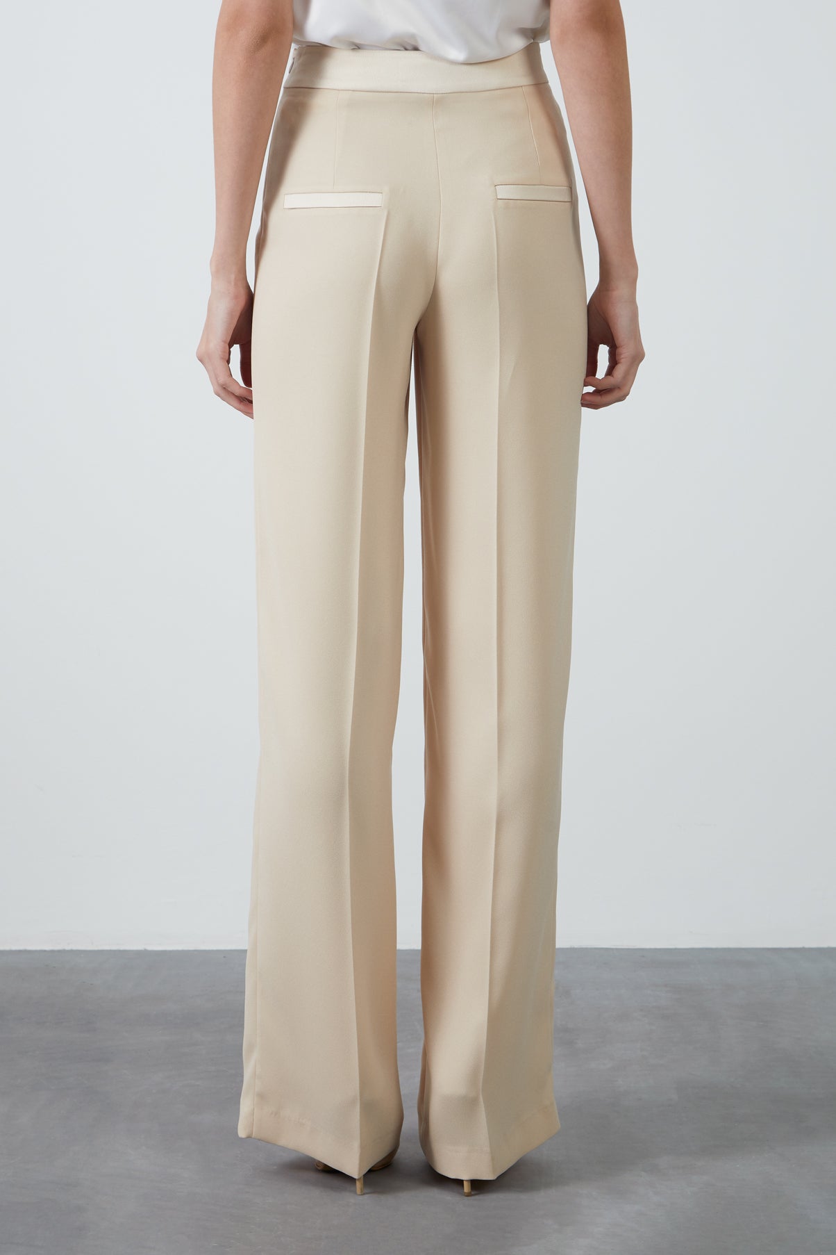 Bol Paça Şık Pantolon