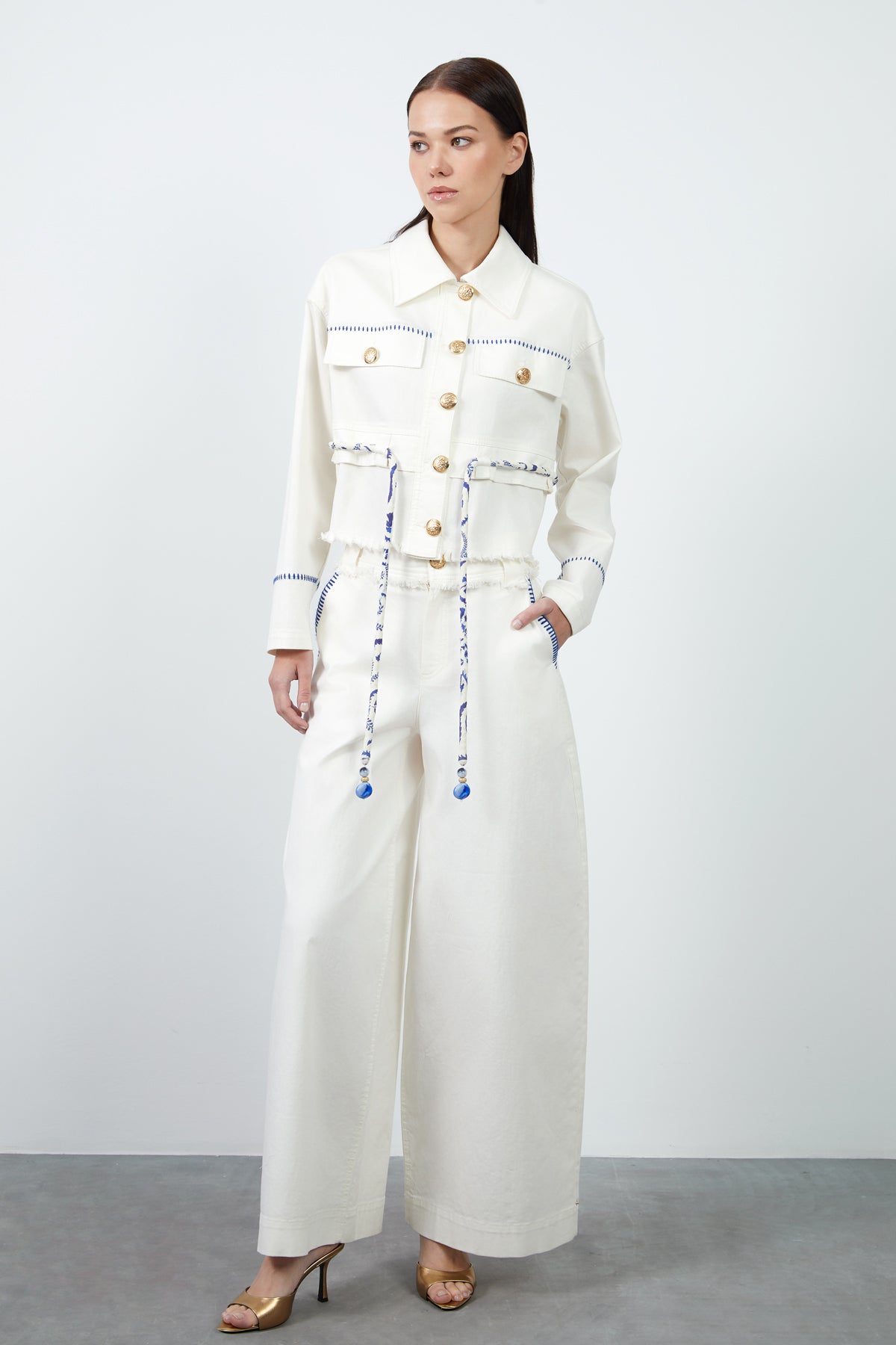 İşleme Detaylı Jean Pantolon