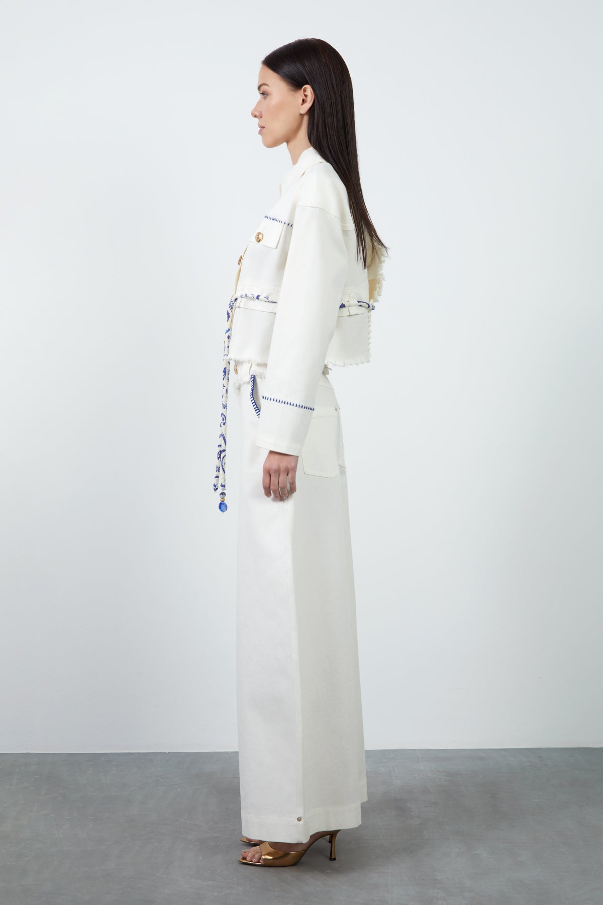 İşleme Detaylı Jean Pantolon