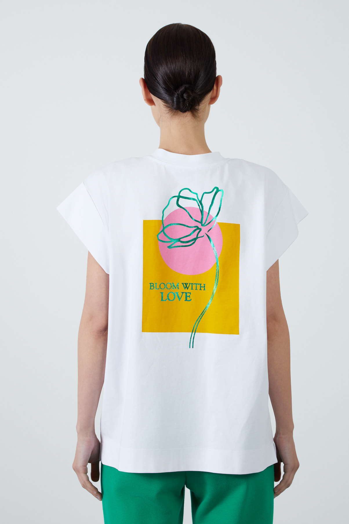 Arka Beden Baskılı T-Shirt