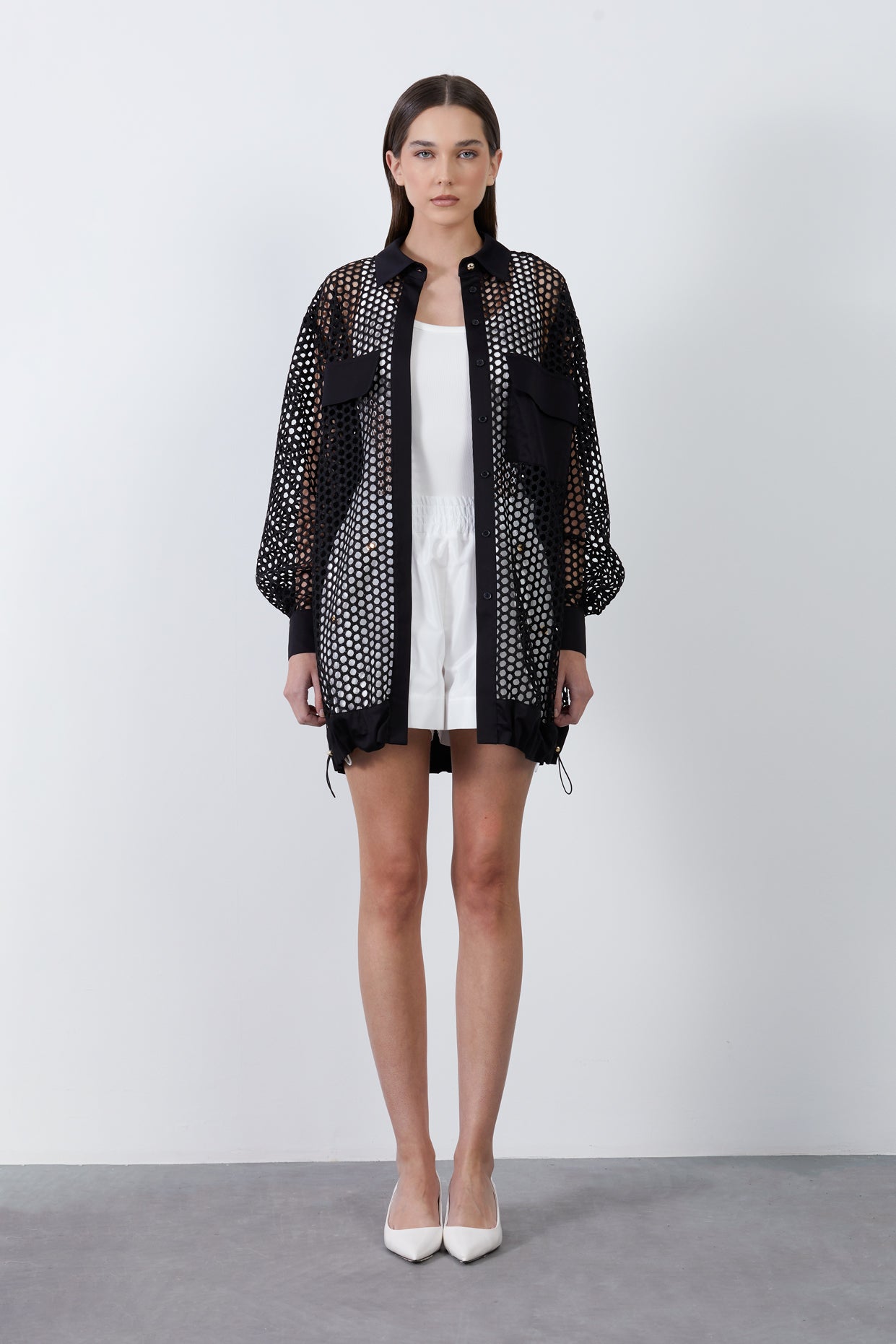 Cep Detaylı Fileli Uzun Gömlek