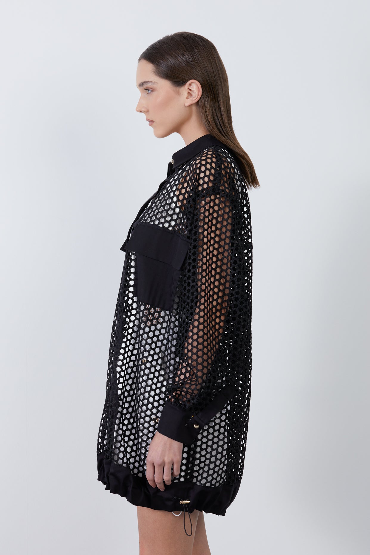 Cep Detaylı Fileli Uzun Gömlek