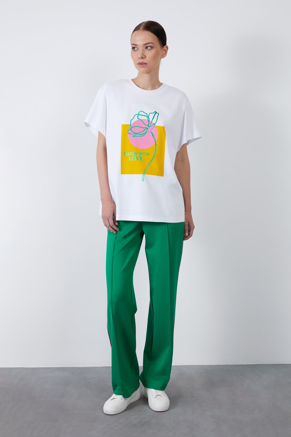 Ön Beden Baskılı Kısa Kollu T-shirt