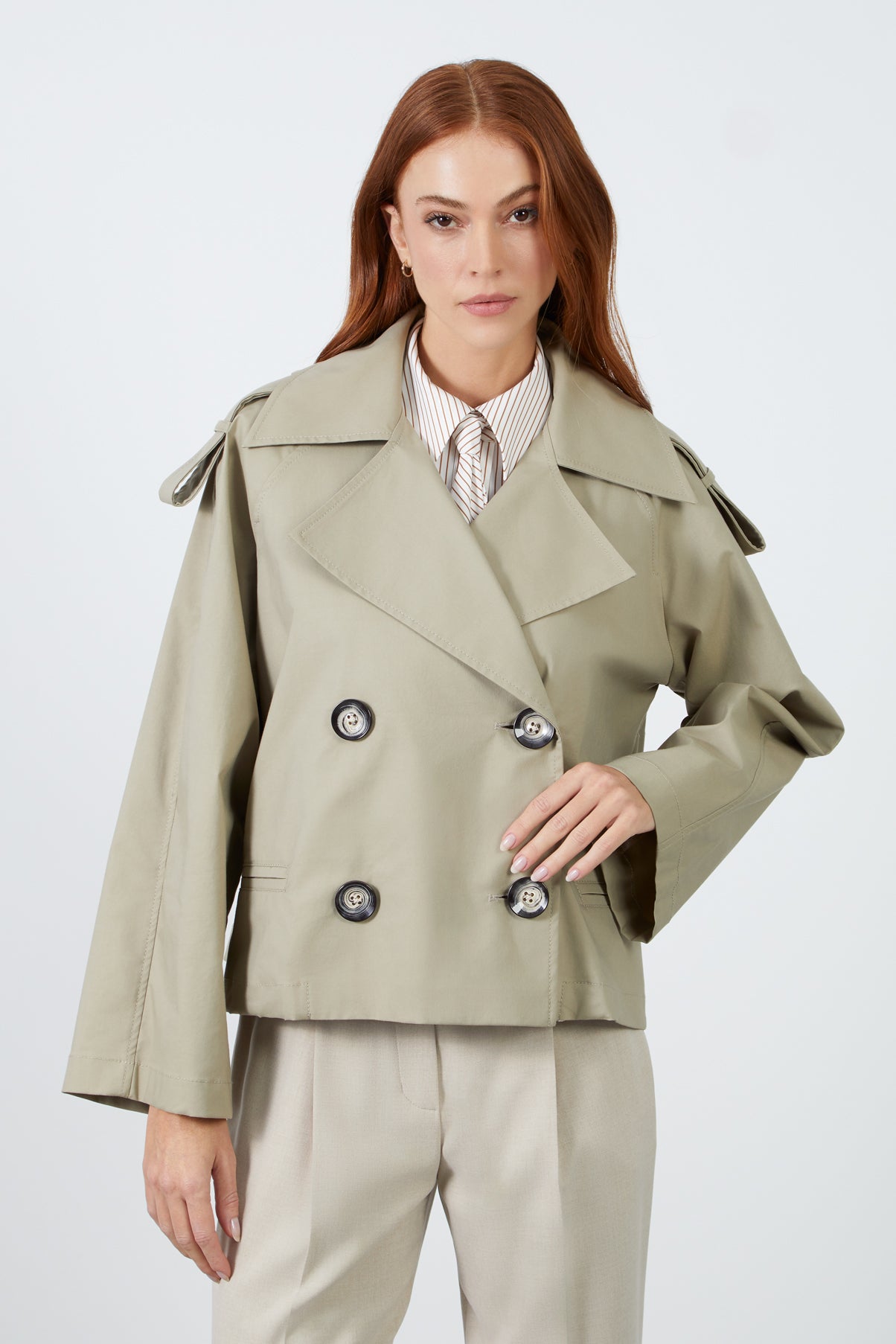 Kruvaze Kapamalı Omuz Apoletli Trenç