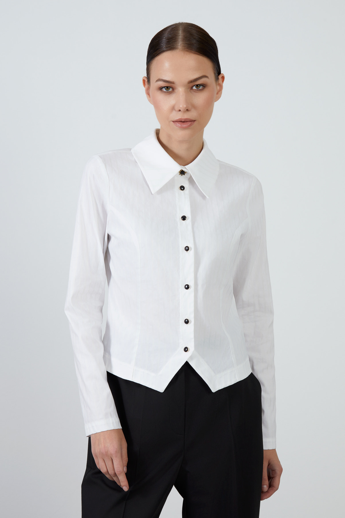 Ön Pat Yırtmaçlı Bele Oturan Kendinden Çizgili Gömlek