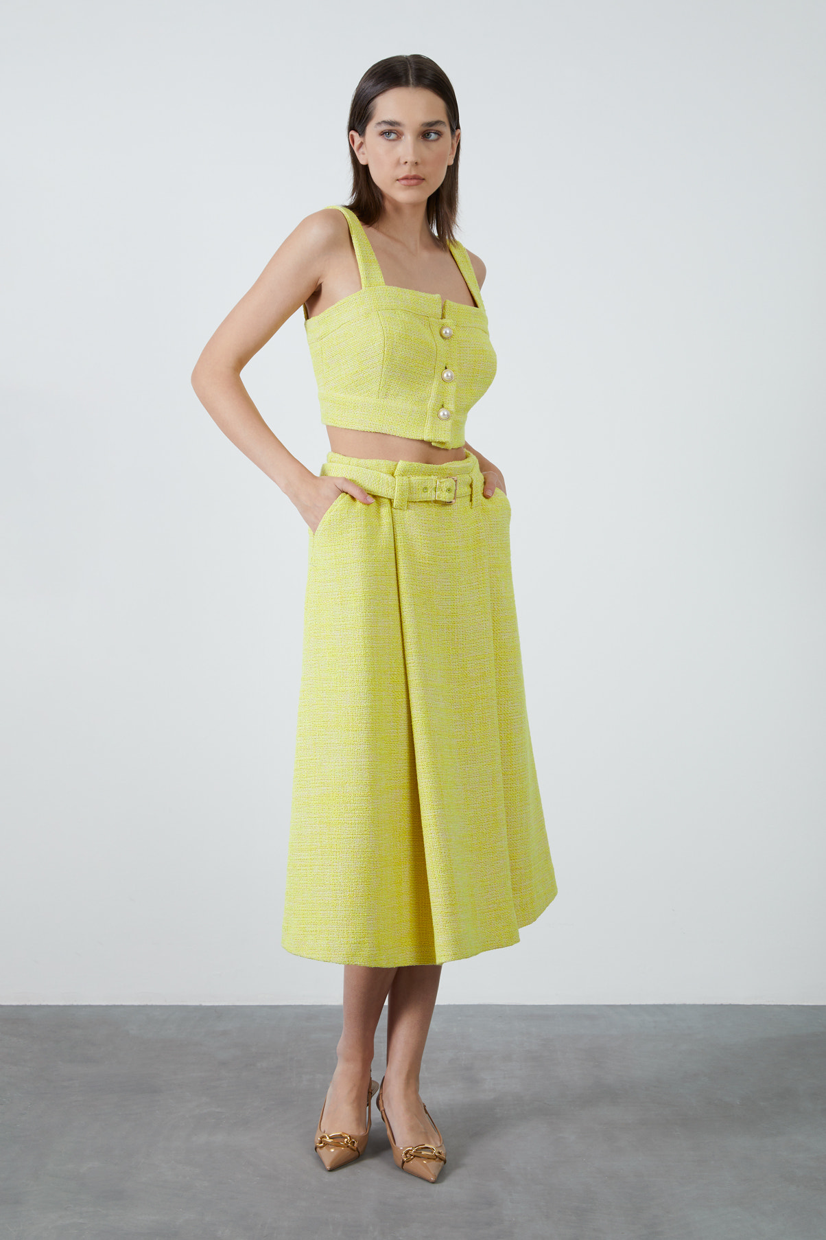 Kemerli Midi Tüvit Kumaş Etek