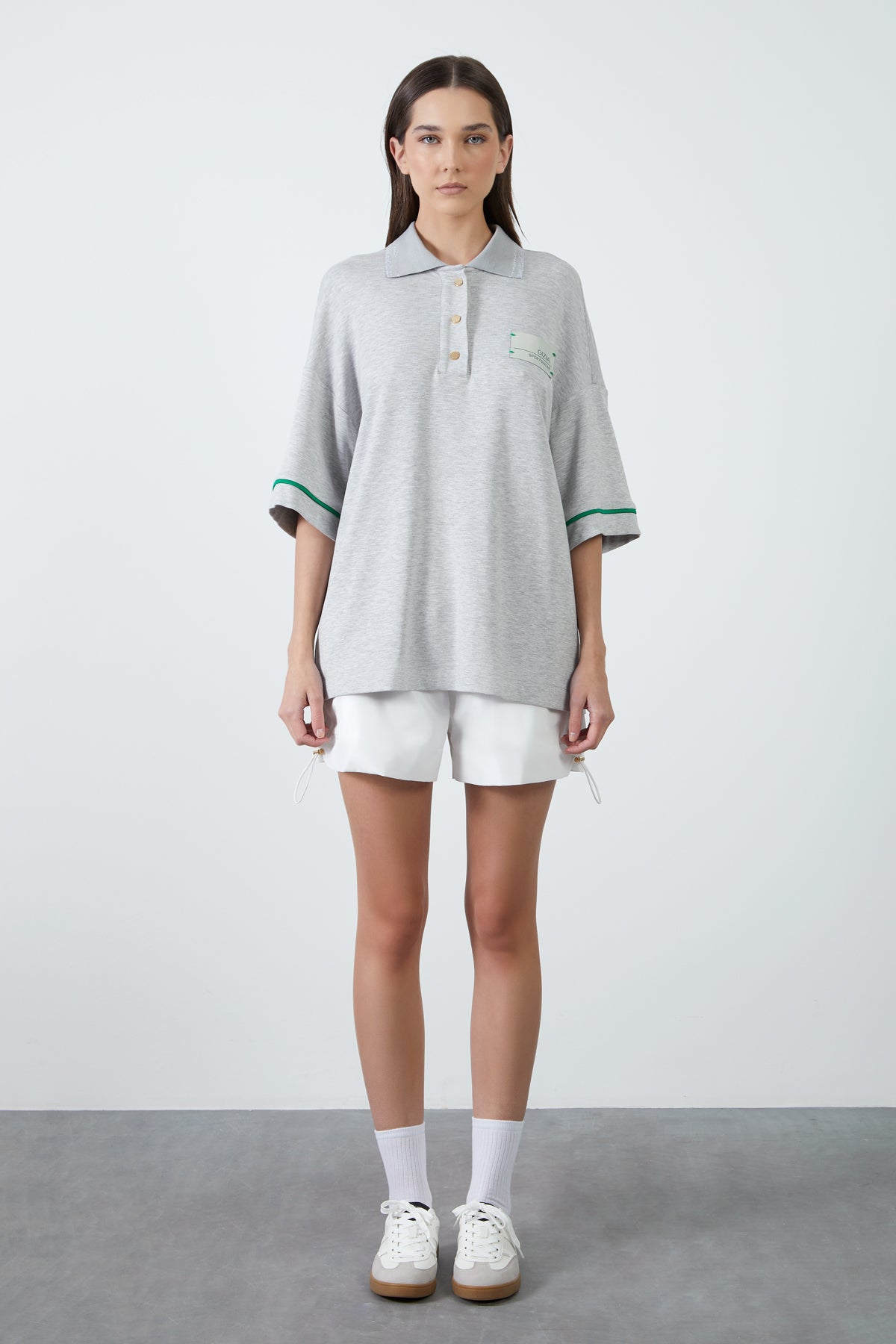 Gömlek Yaka Bol Tshirt