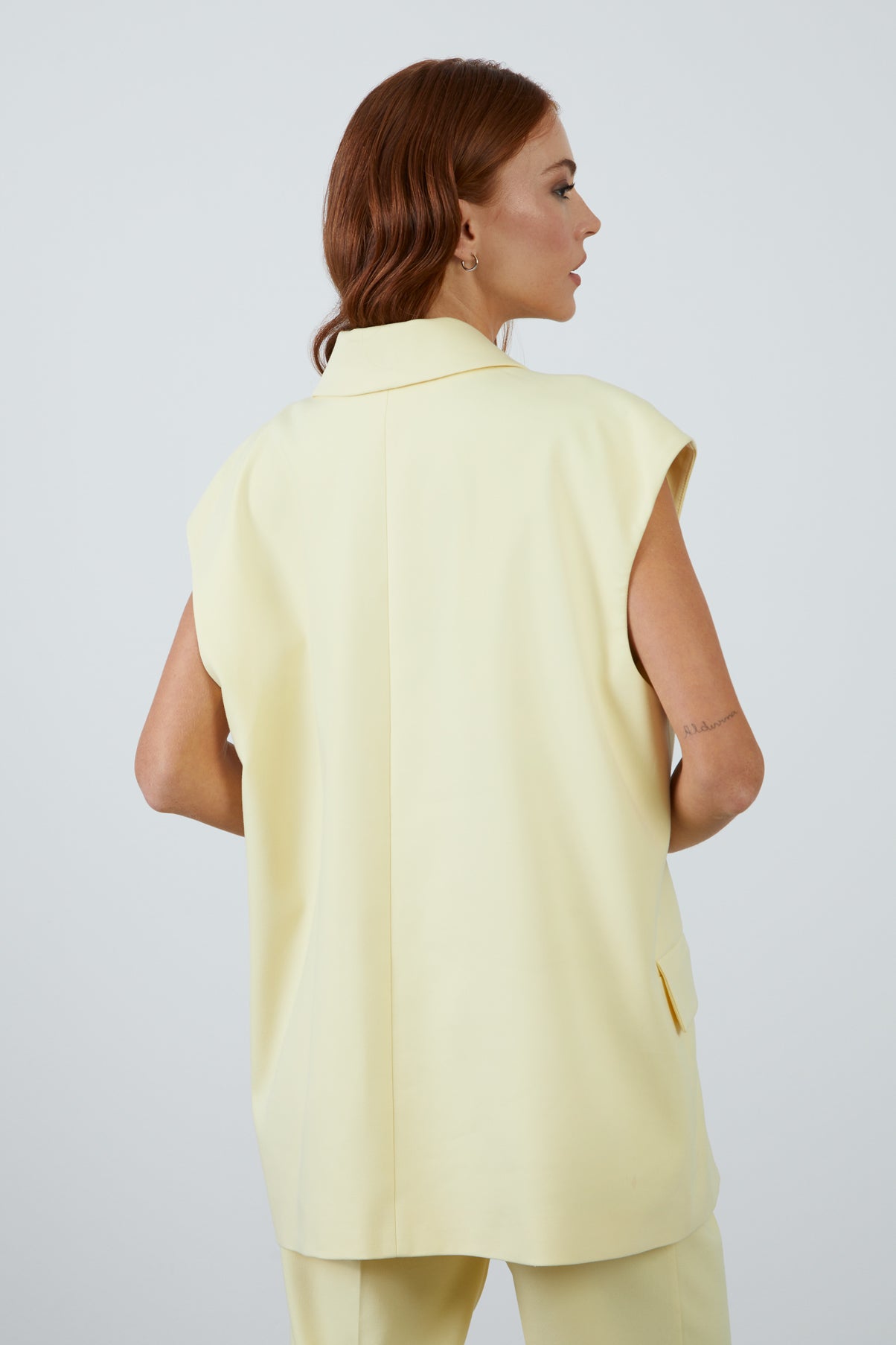 Origami Katlama Detaylı İşlemeli Kruvaze Yelek