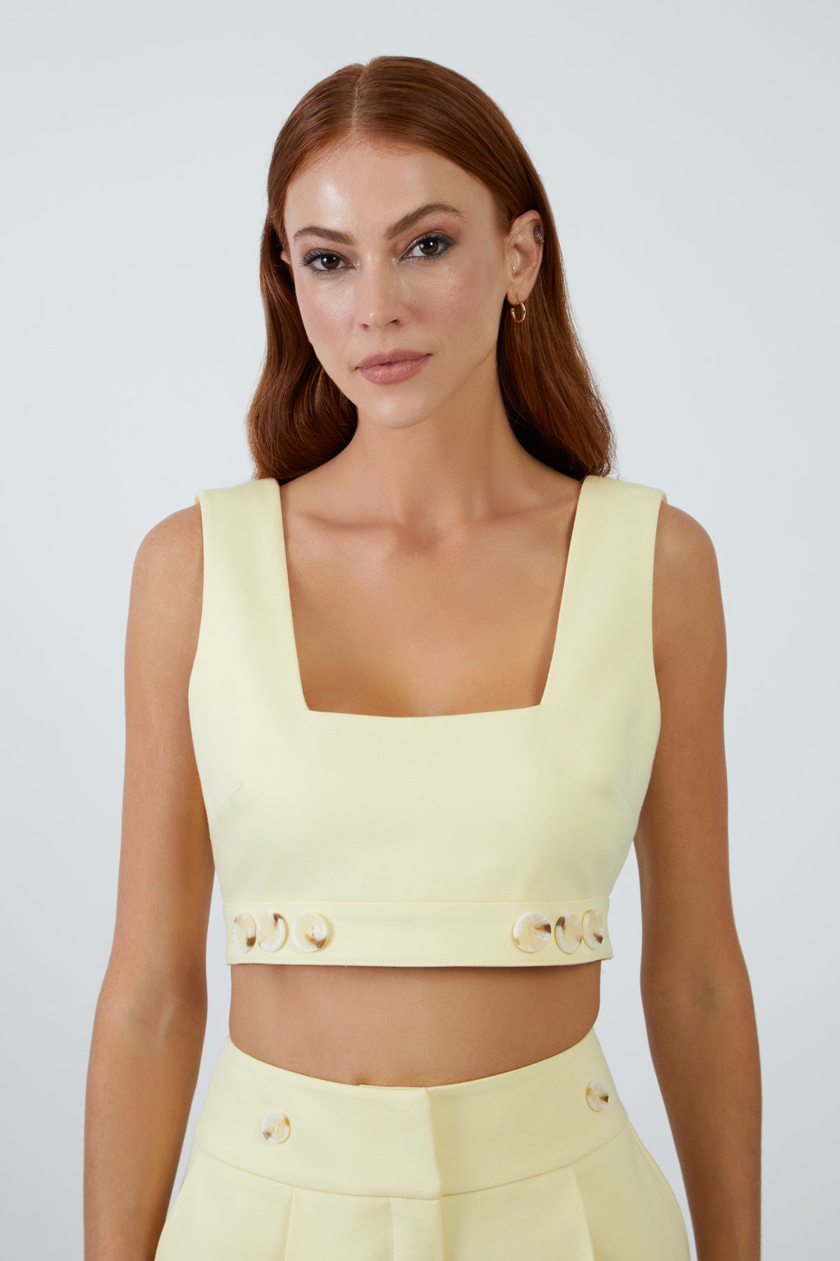 Dantel Aksesuarlı Crop Bluz