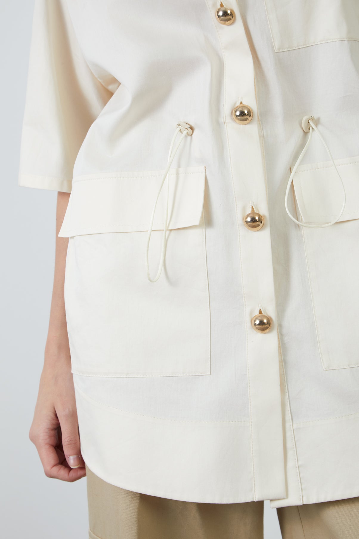 Cep Detaylı Düğmeli Poplin Gömlek