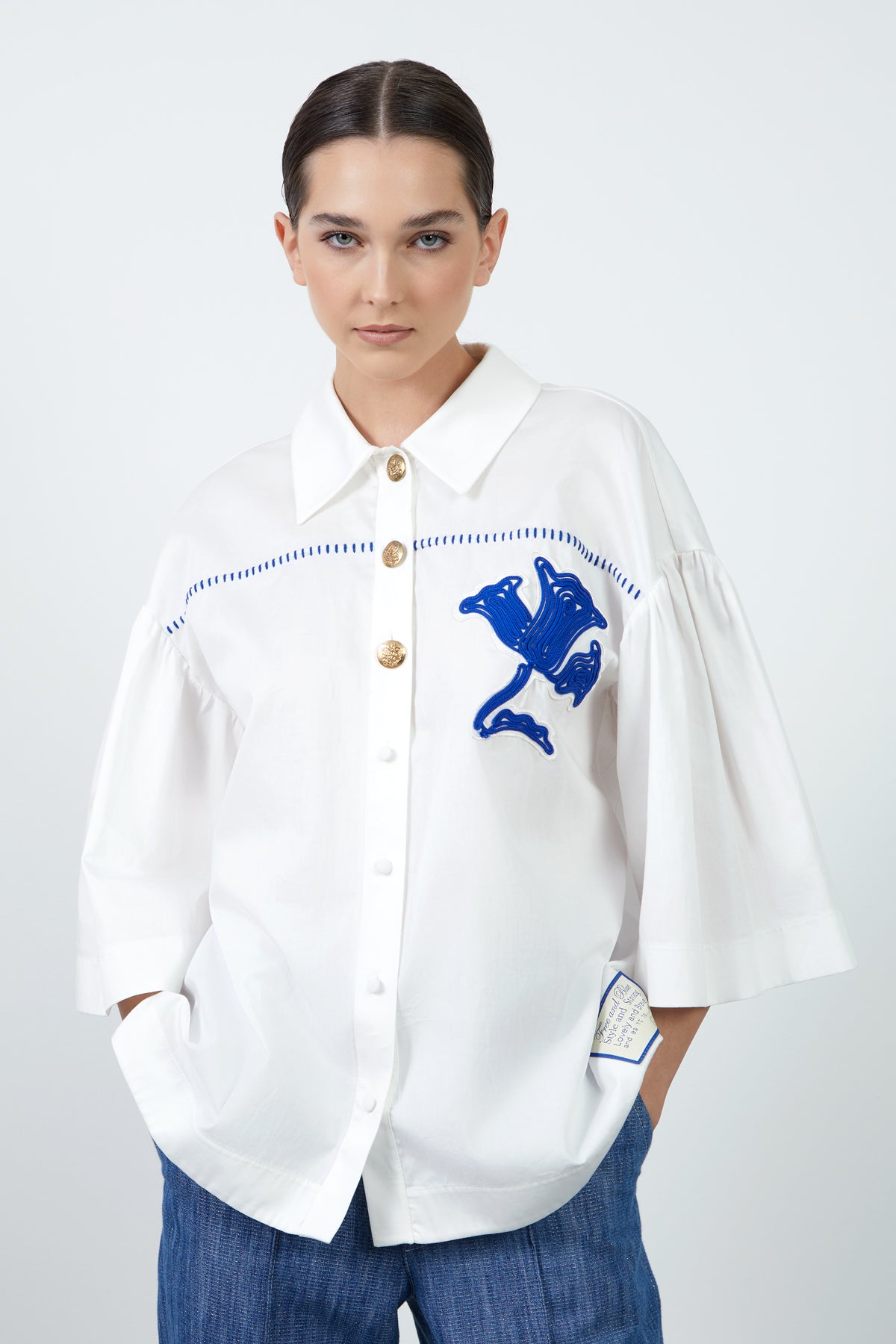 Dikiş Detaylı Nakışlı Poplin Gömlek