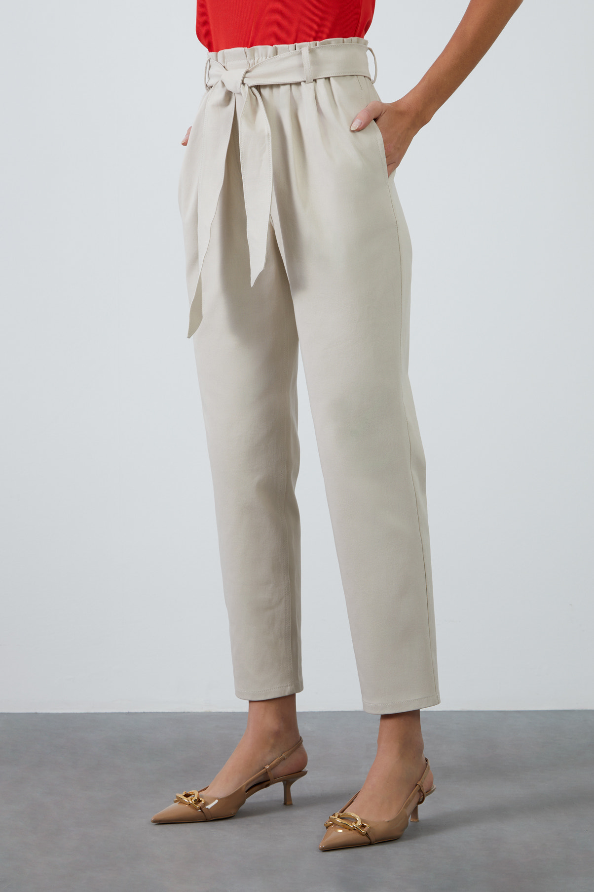 Kuşak Bağlamalı Yüksek Belli Havuç Pantolon