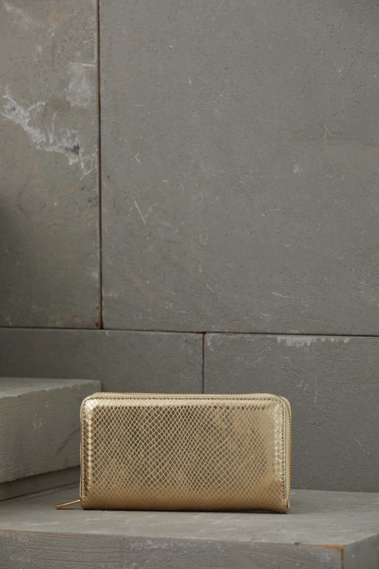 Fermuarlı Deri Cüzdan