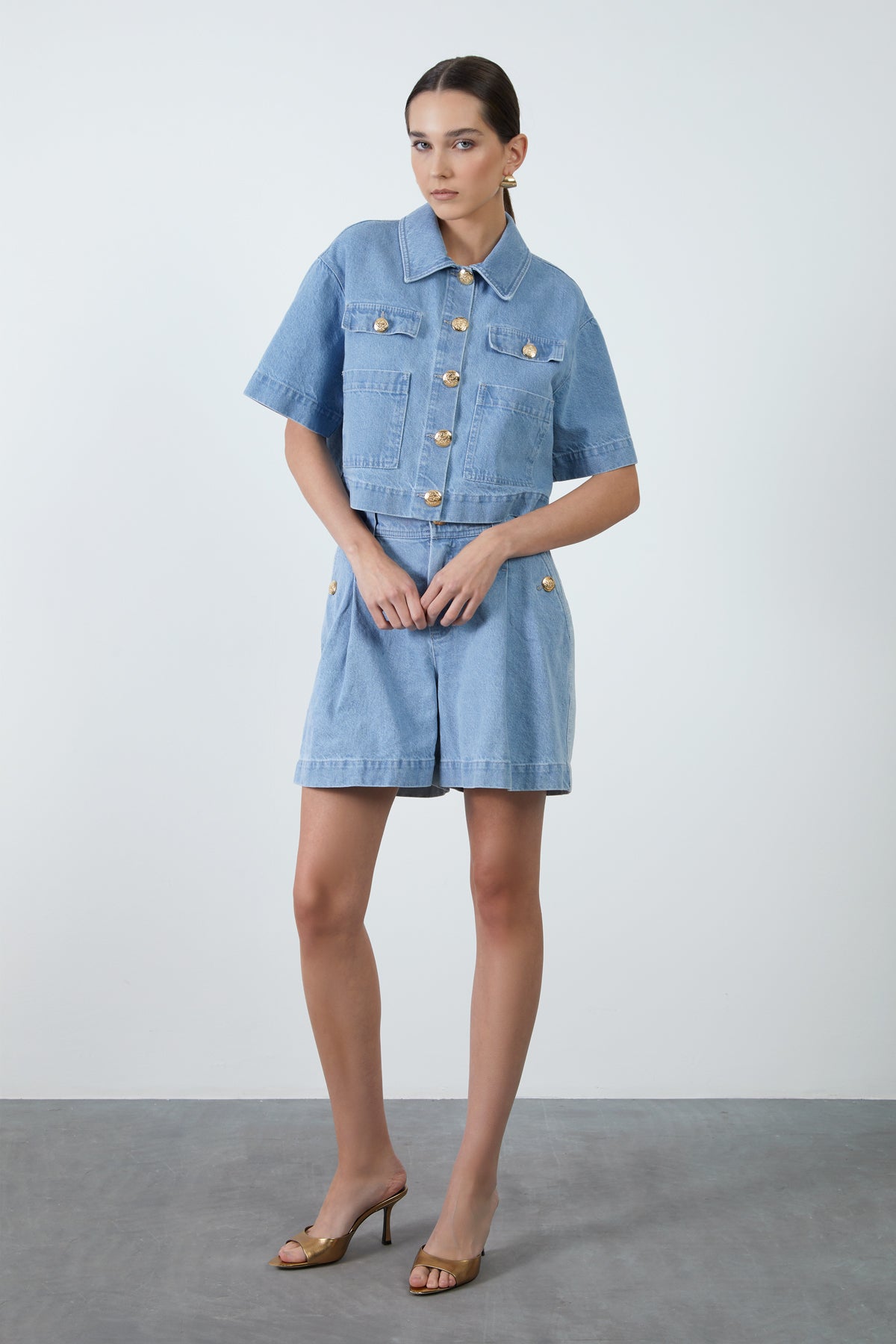 Düğme Detaylı Ceket