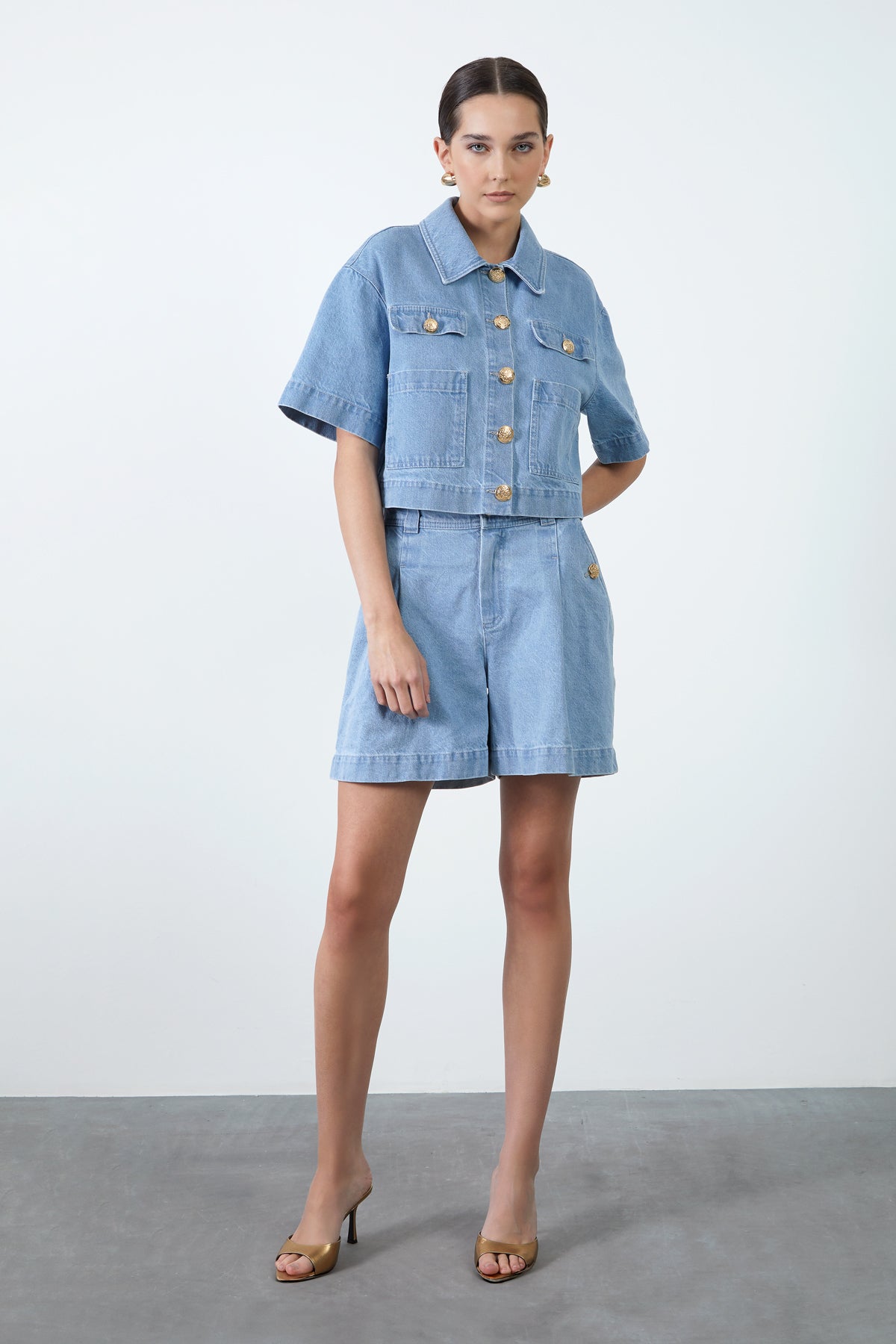 Düğme Detaylı Ceket