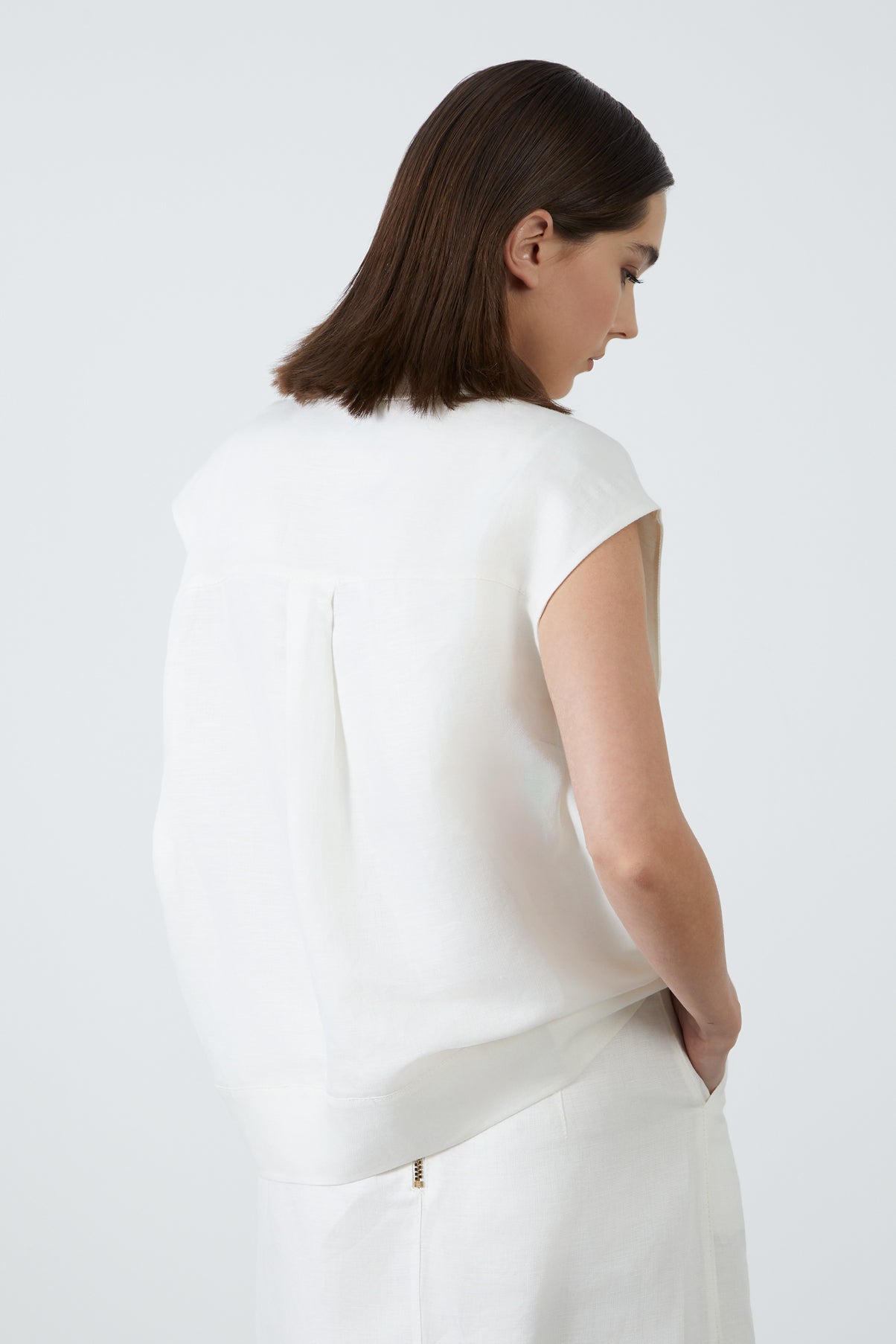 Gömlek Yakalı Sıfır Kol Fermuarlı Yelek