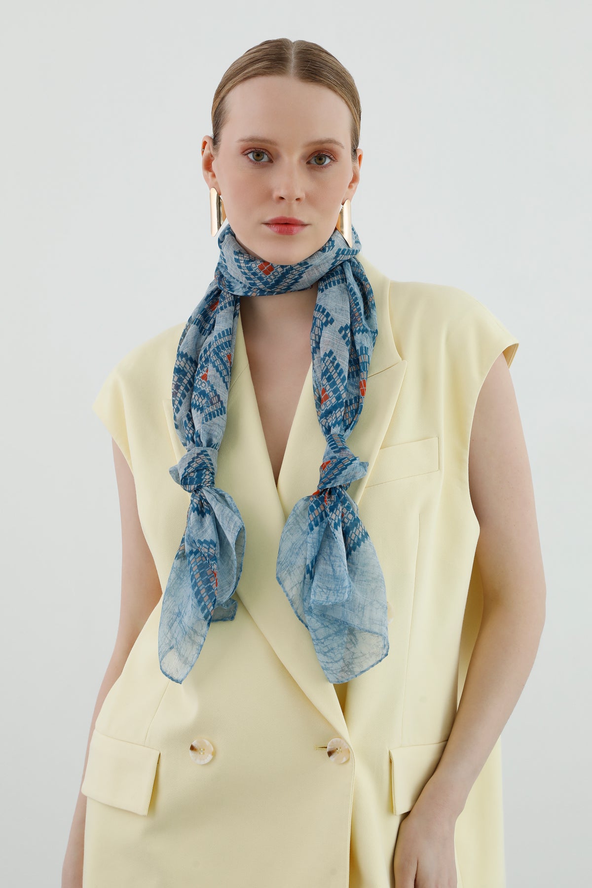 Geometrik Desenli Şal