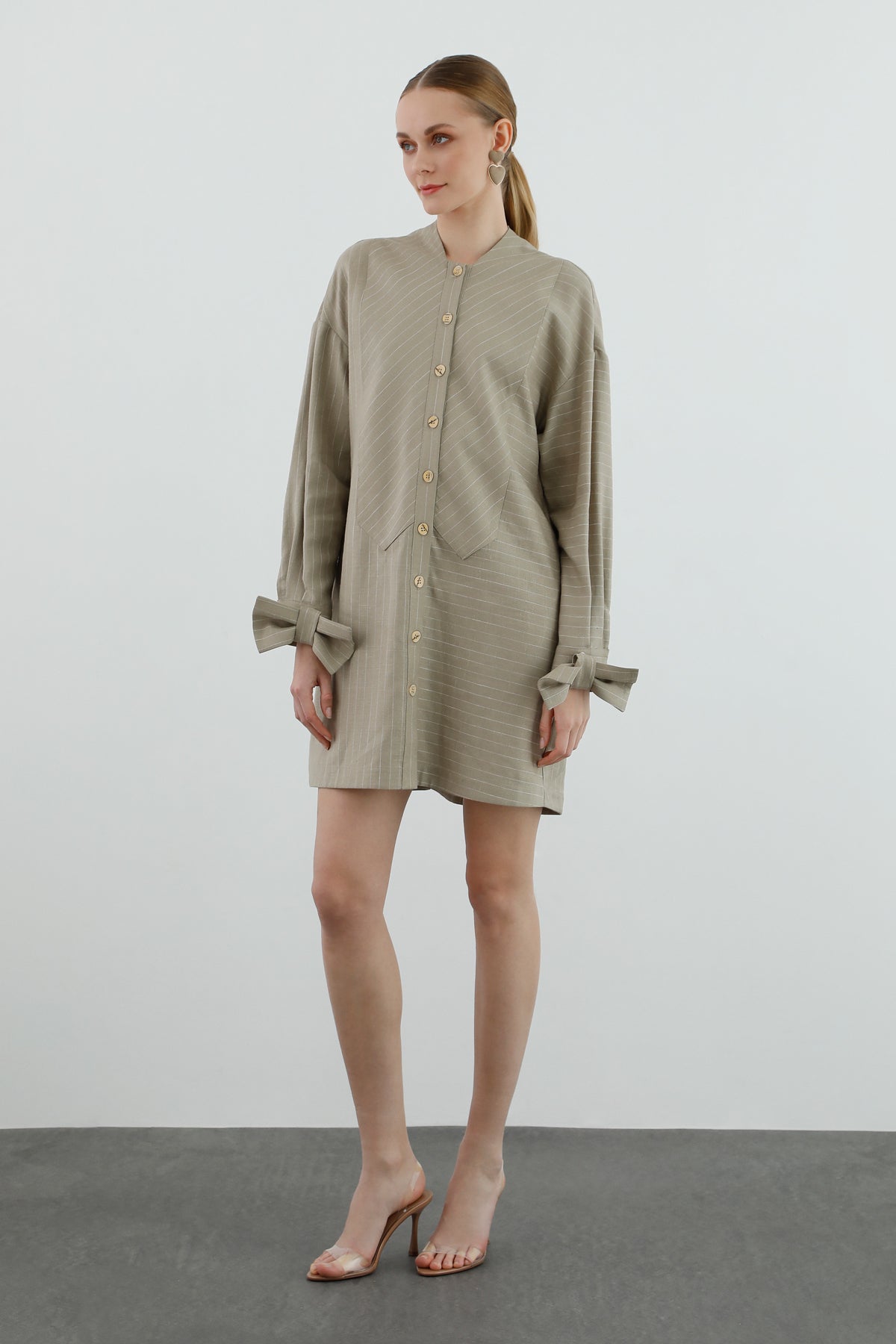 Fiyonk Detaylı Mini Elbise