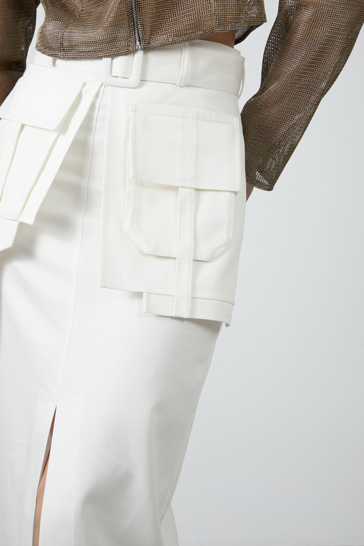 Cep Ve Ön Yırtmaç Detaylı Etek