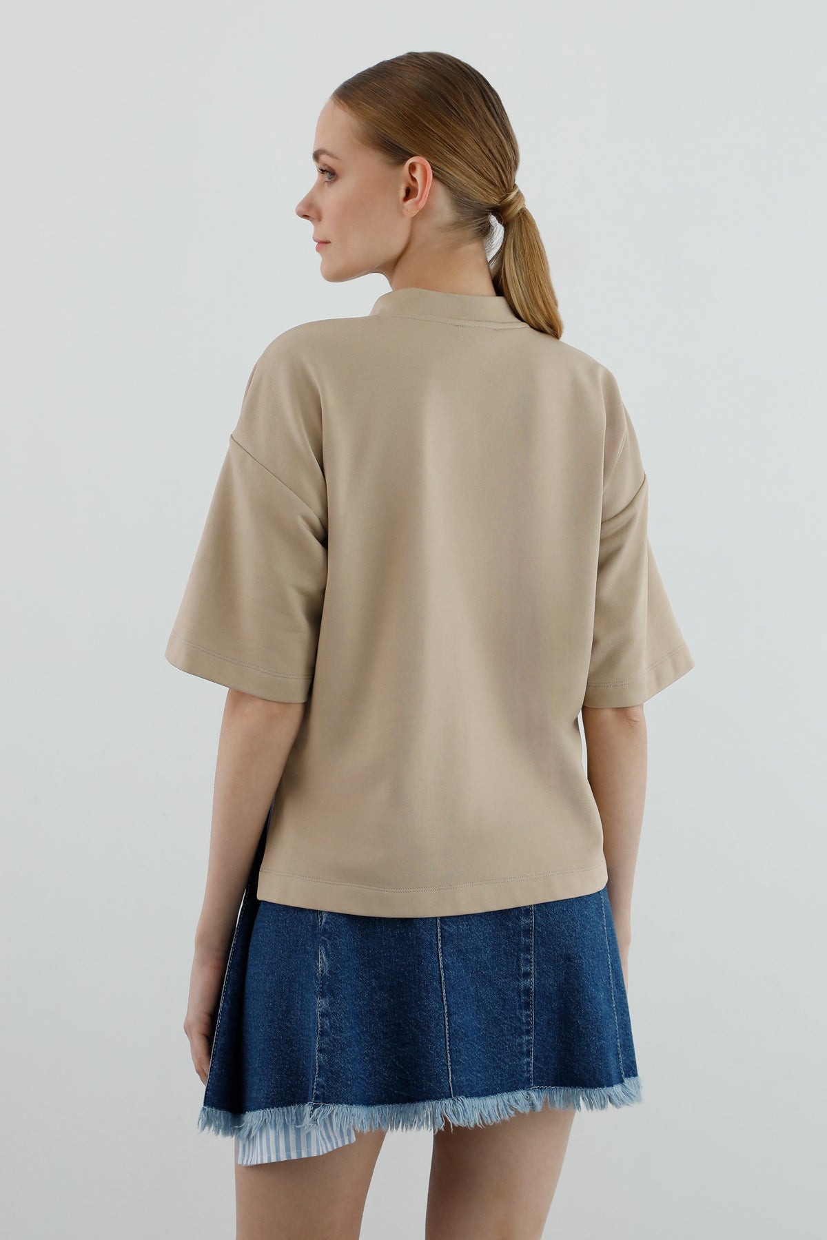 Balıkçı Yaka Baskılı Kısa Kollu Tişört