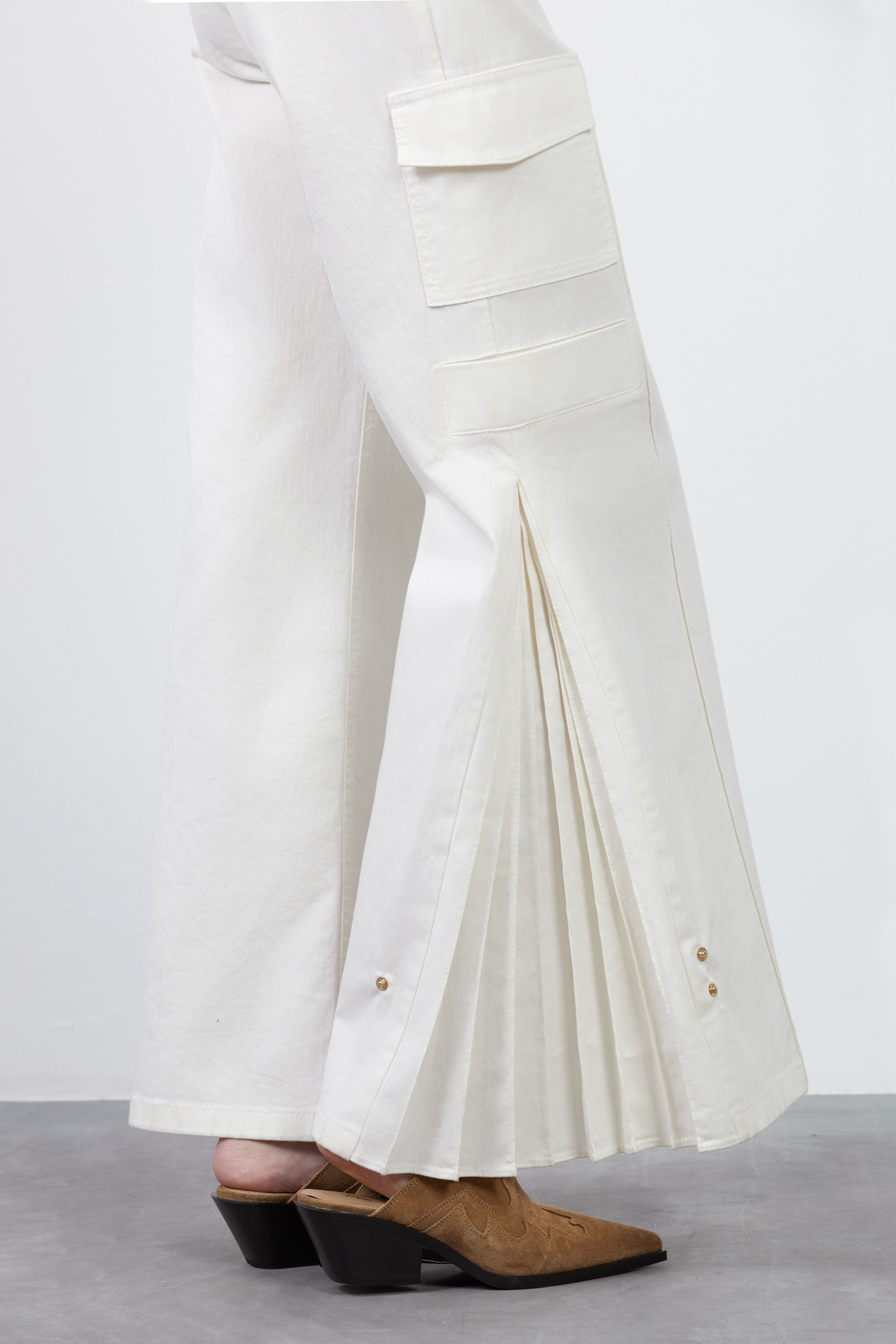 Cep Detaylı Jean Pantolon