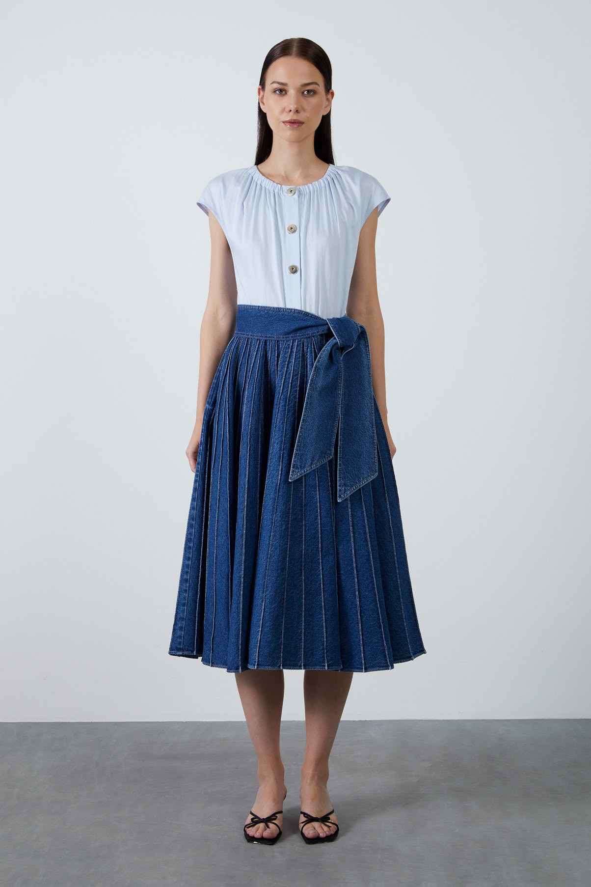 Çıkarılabilir Kuşaklı Eteği Jean Midi Elbise