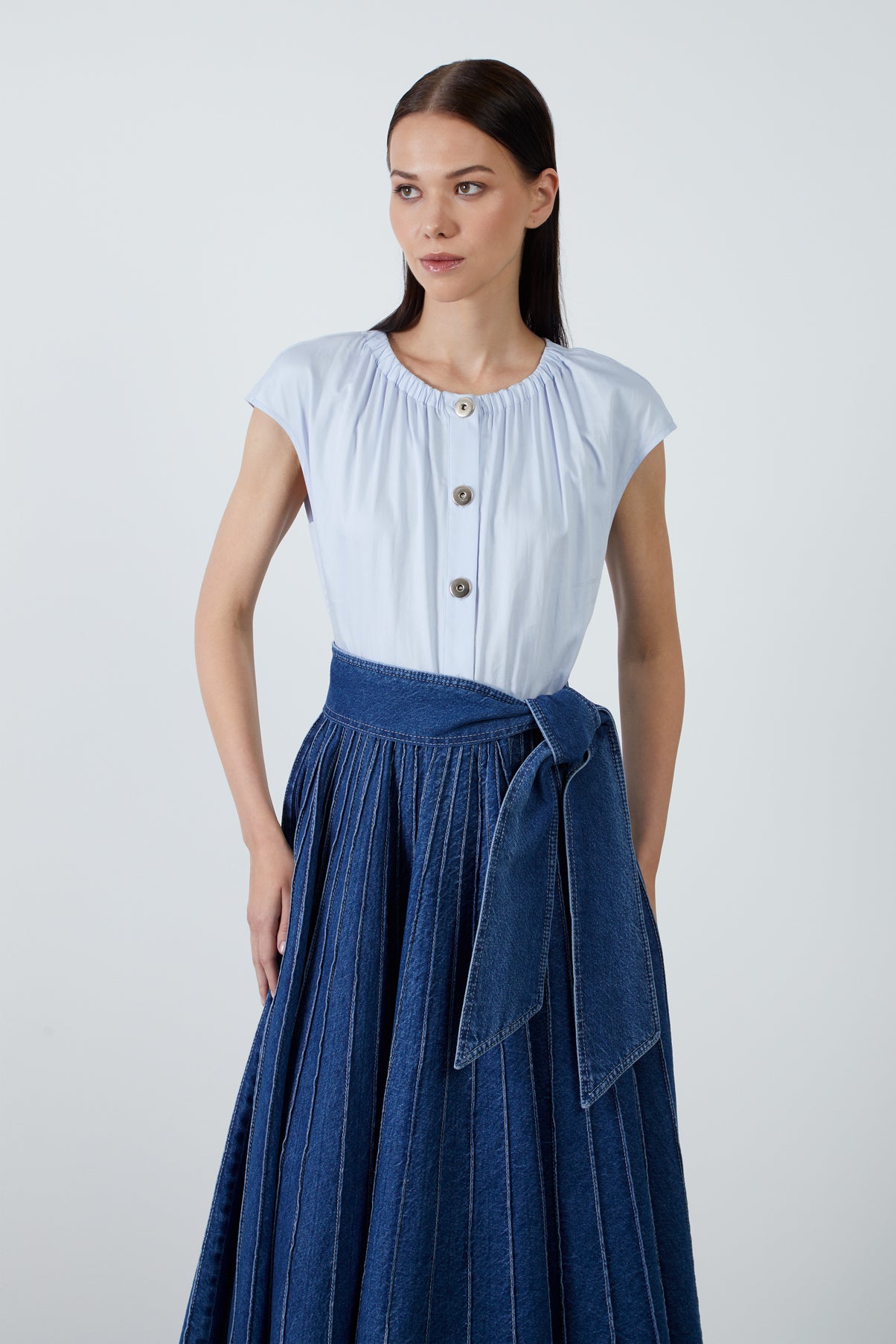 Çıkarılabilir Kuşaklı Eteği Jean Elbise